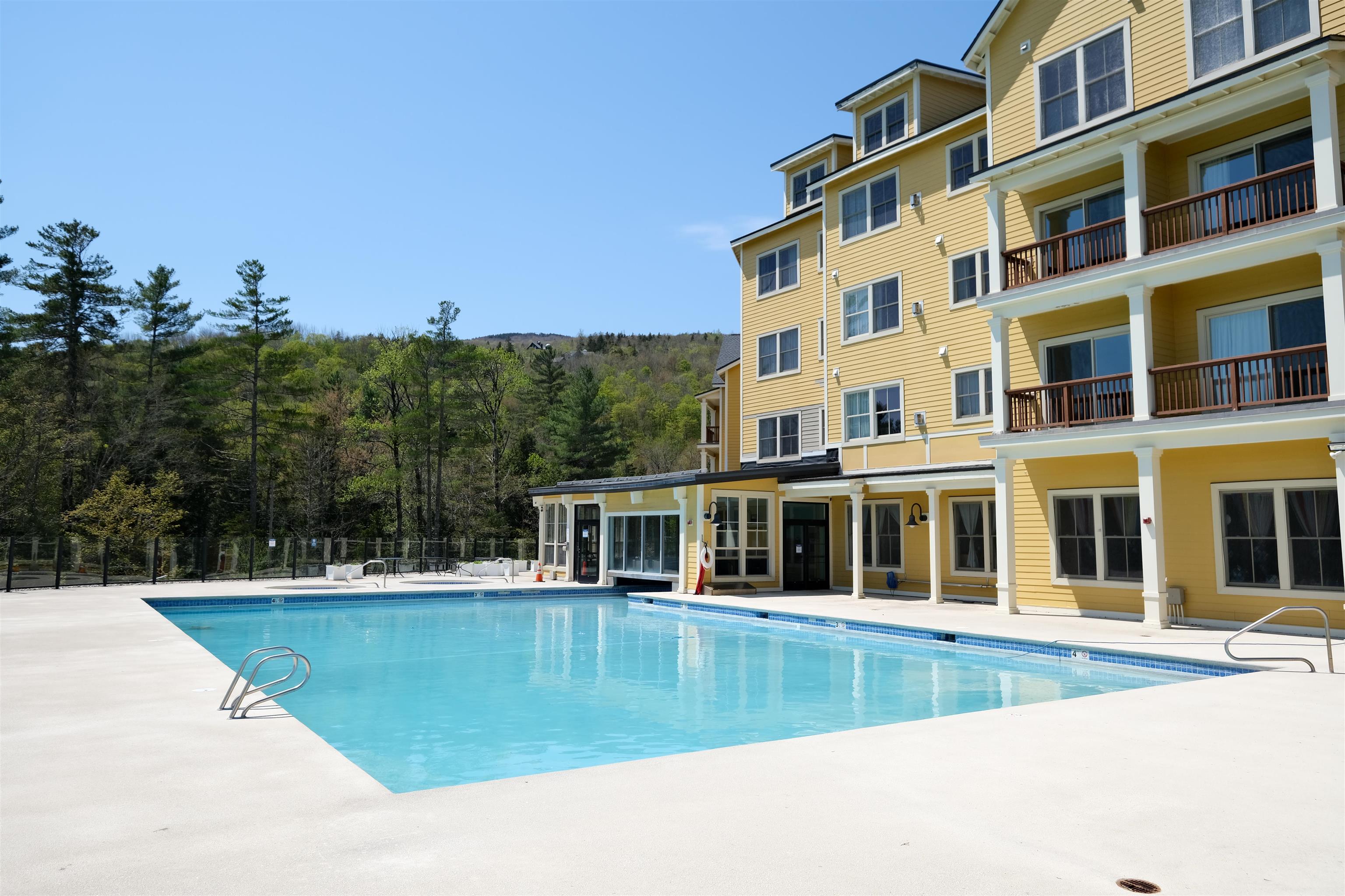 606/608 QII Jackson Gore Adams House Unit: 606/608 QII