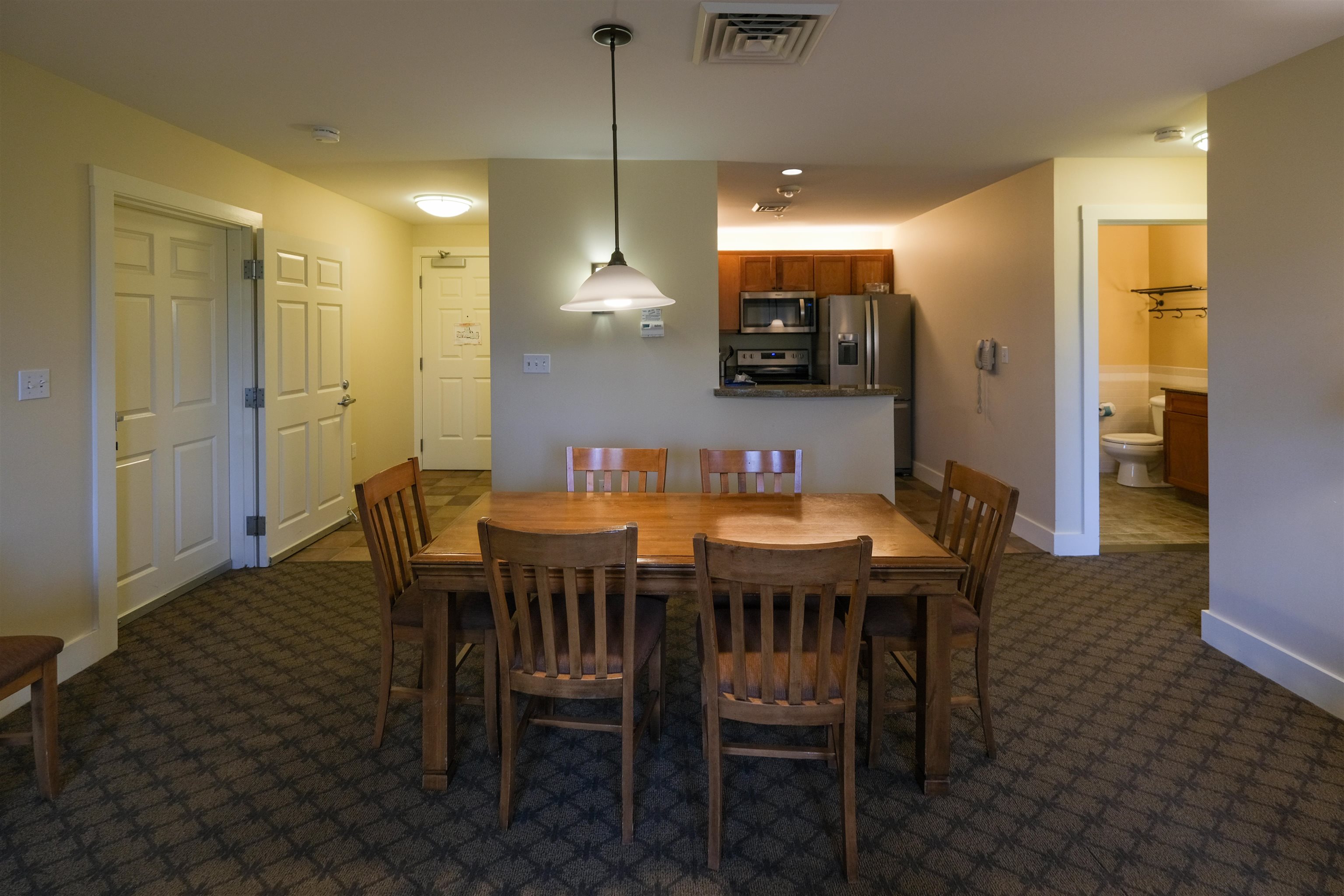 606/608 QII Jackson Gore Adams House Unit: 606/608 QII