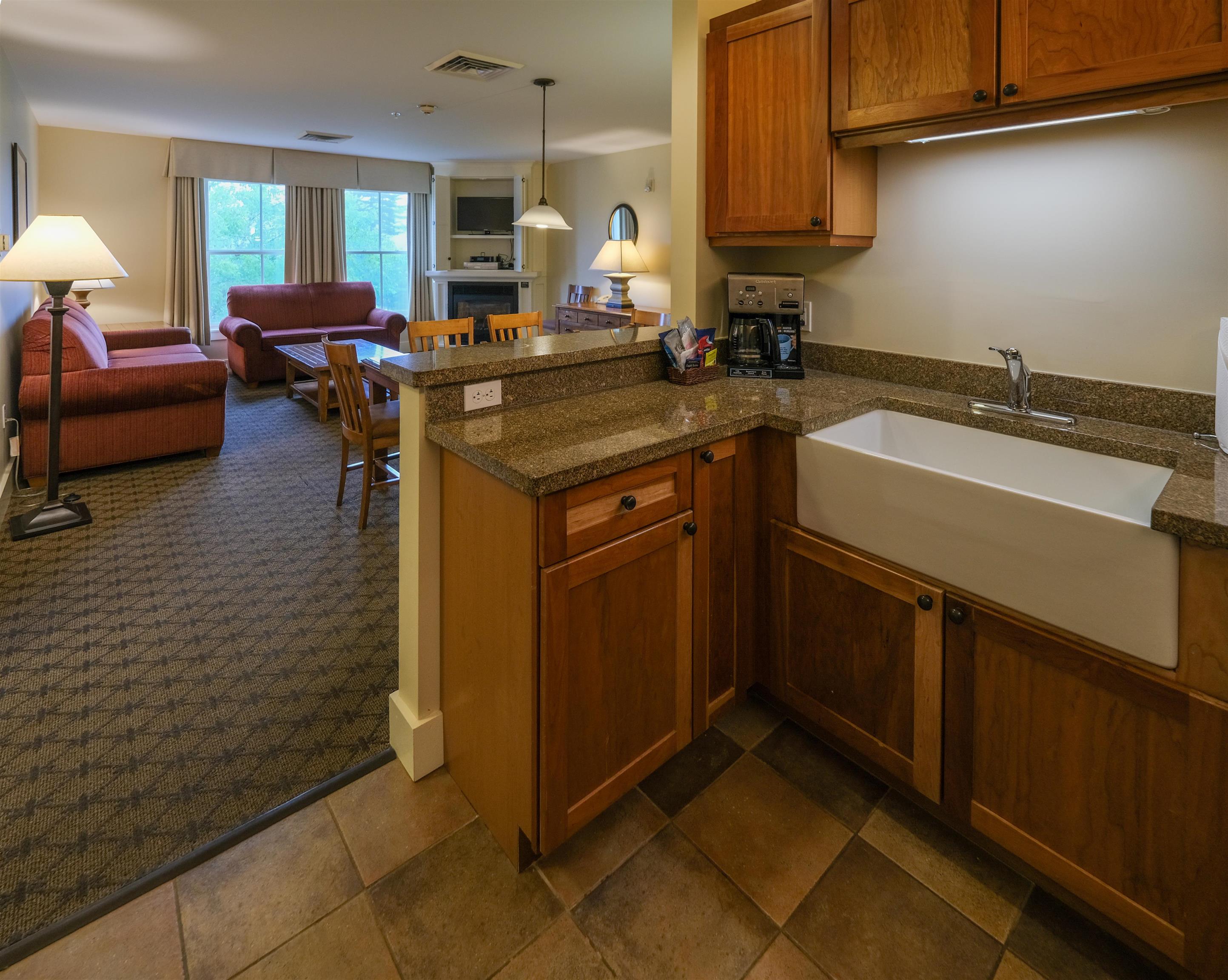 606/608 QII Jackson Gore Adams House Unit: 606/608 QII