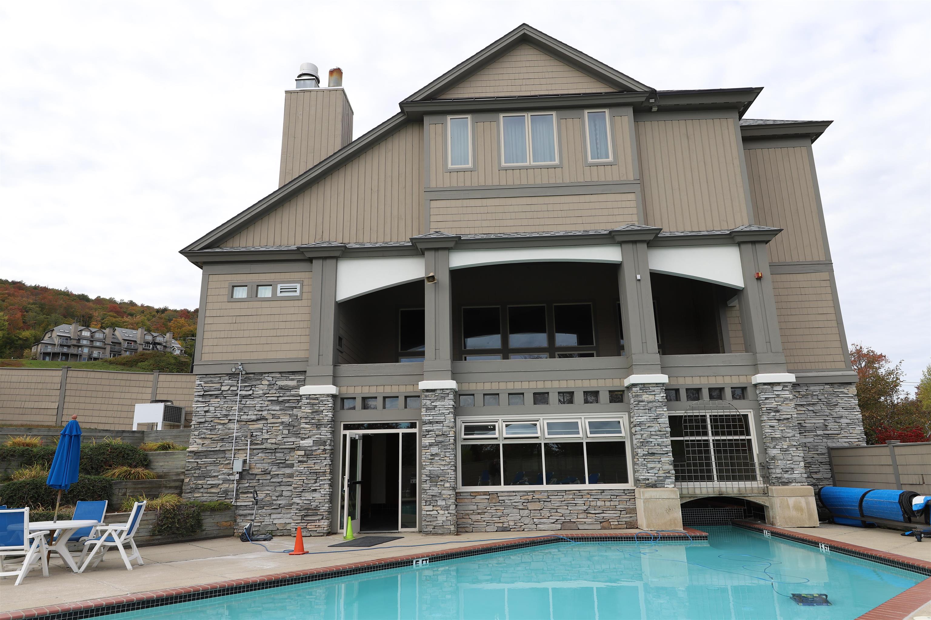 160 Solitude Road Unit: L-202