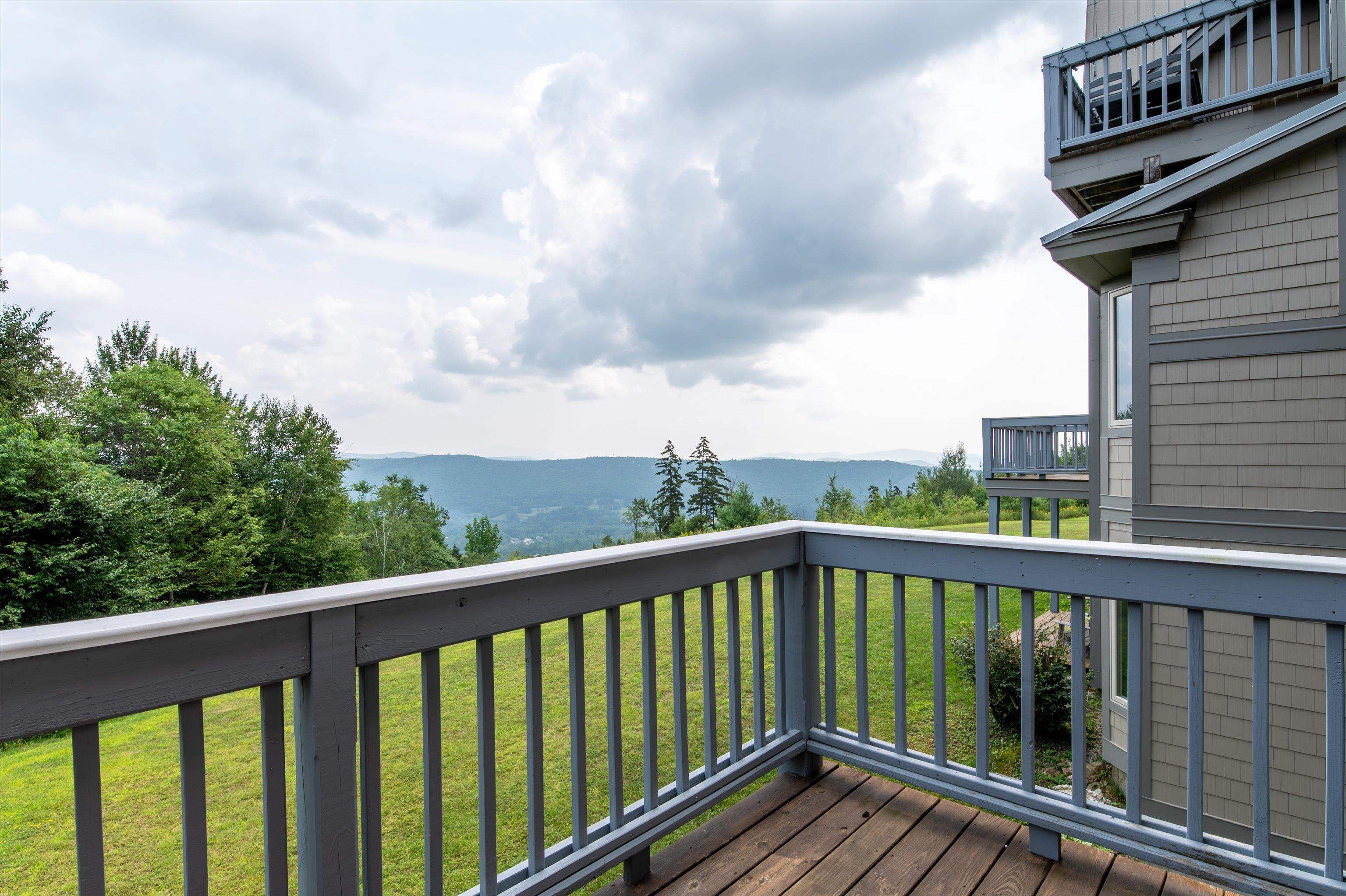 160 Solitude Road Unit: L-202