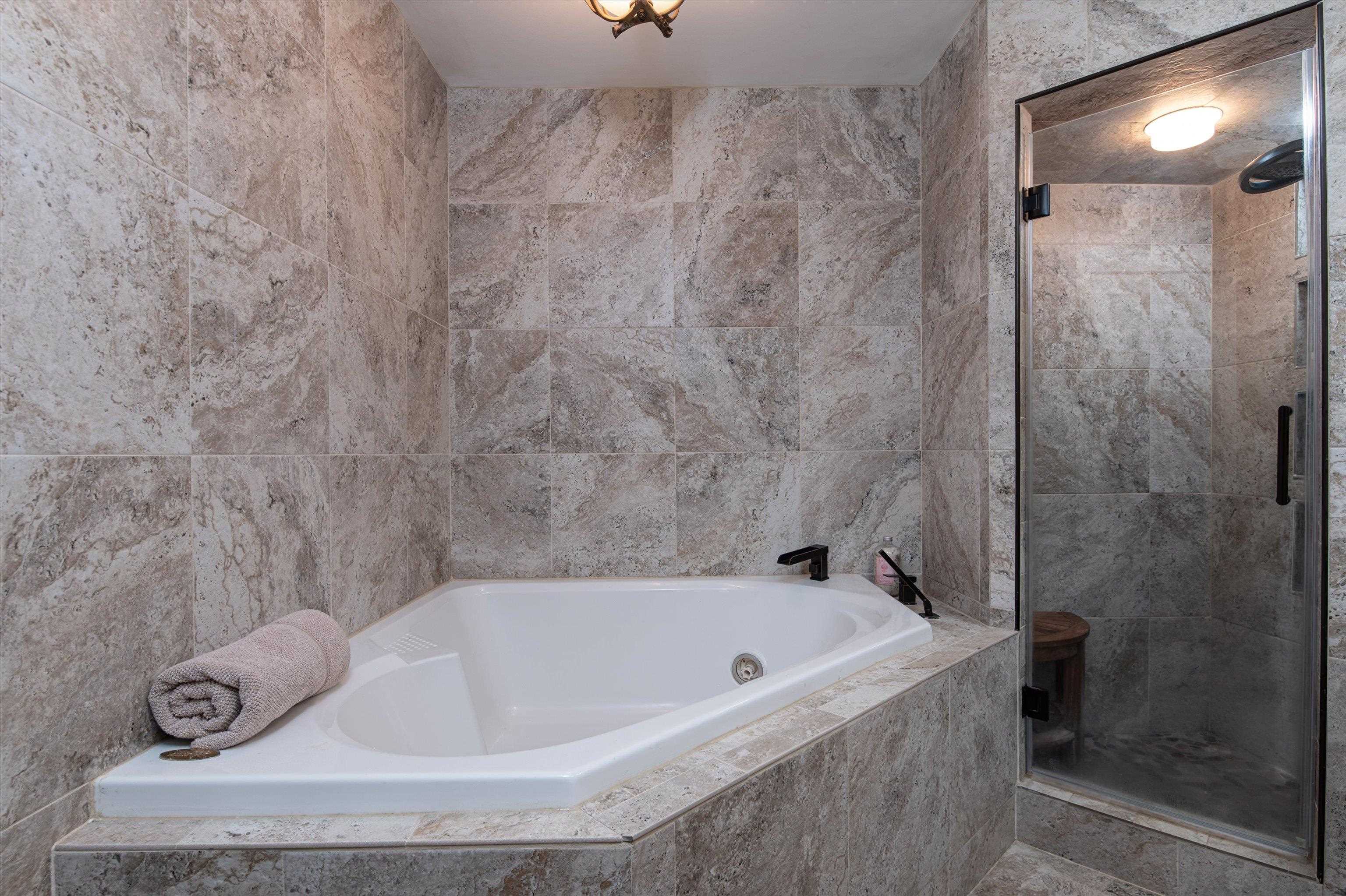 160 Solitude Road Unit: L-202