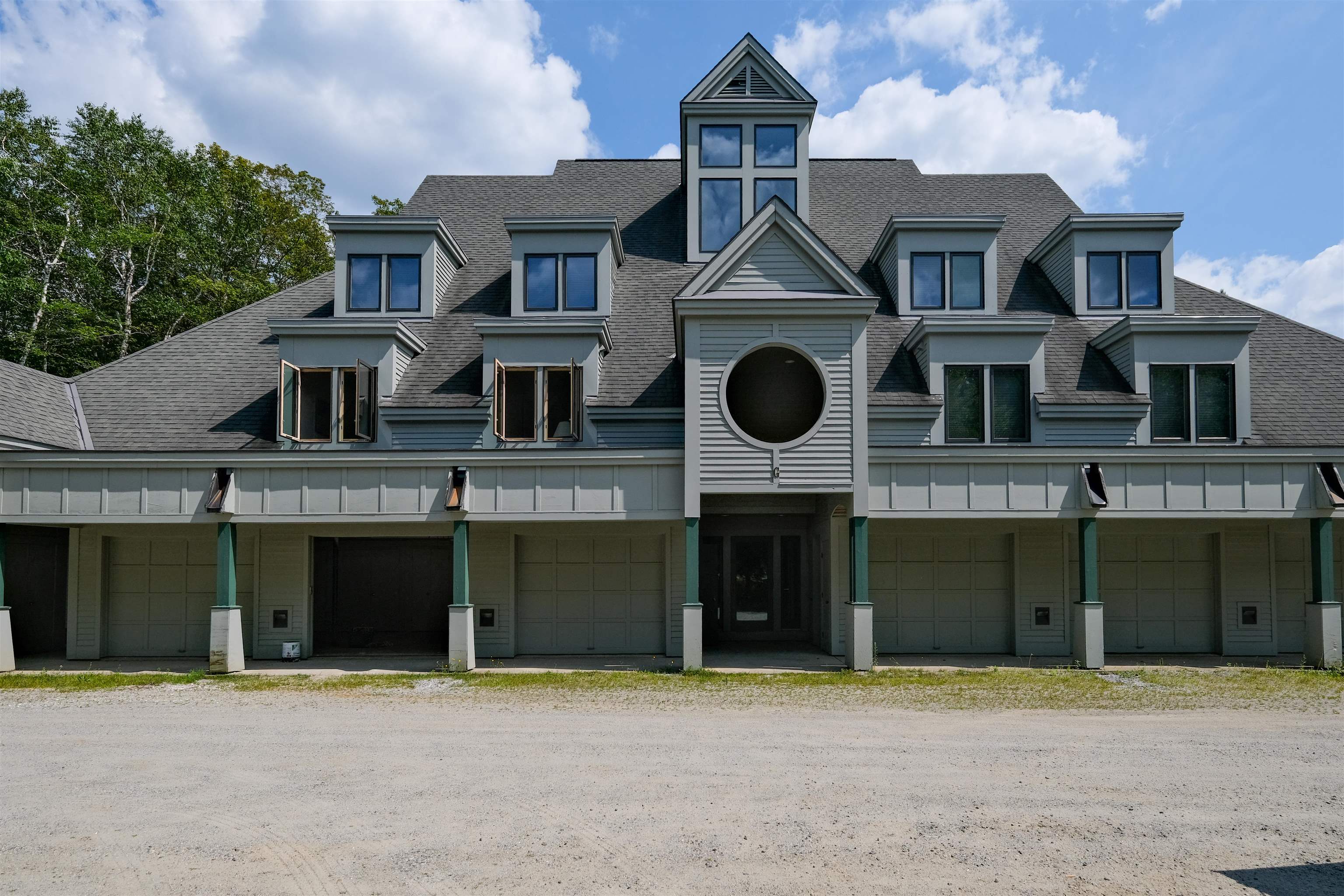 101 Ledgewood Road Unit: G-1 with G-1 Garage