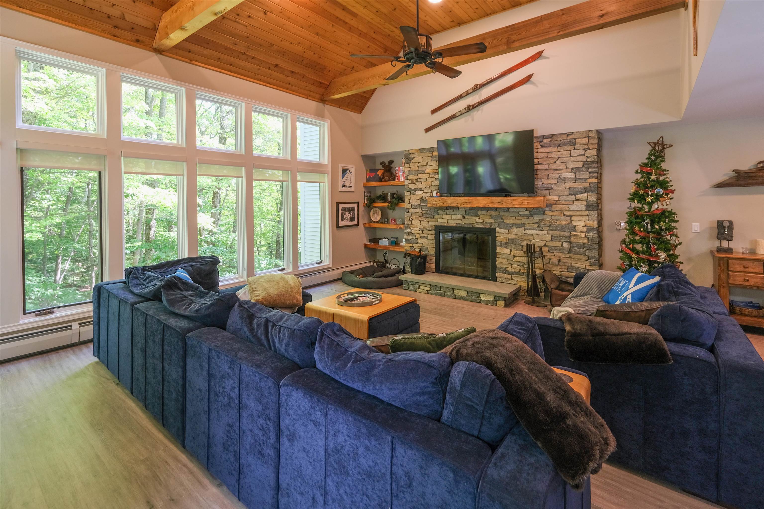 101 Ledgewood Road Unit: G-1 with G-1 Garage