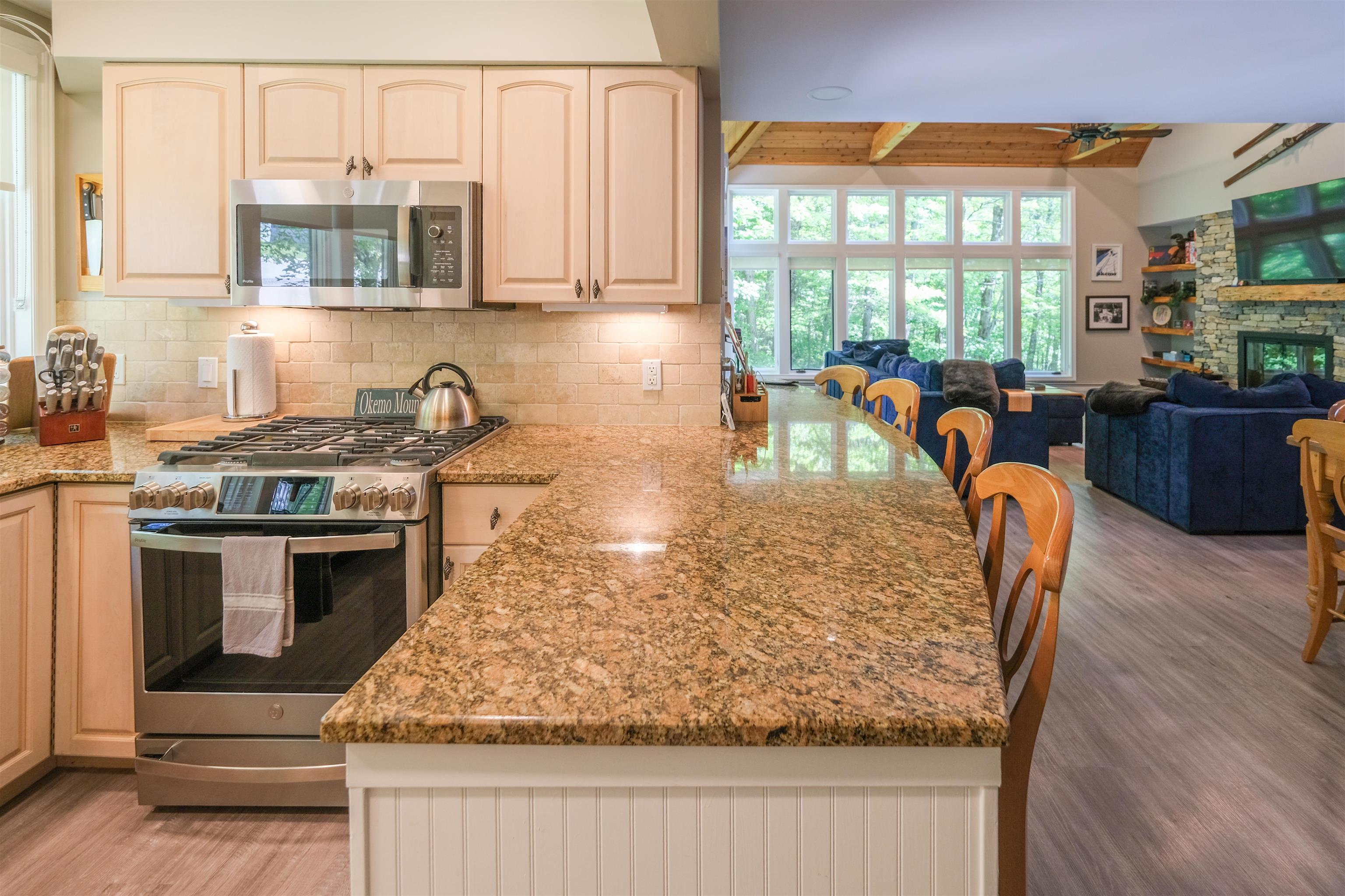 101 Ledgewood Road Unit: G-1 with G-1 Garage