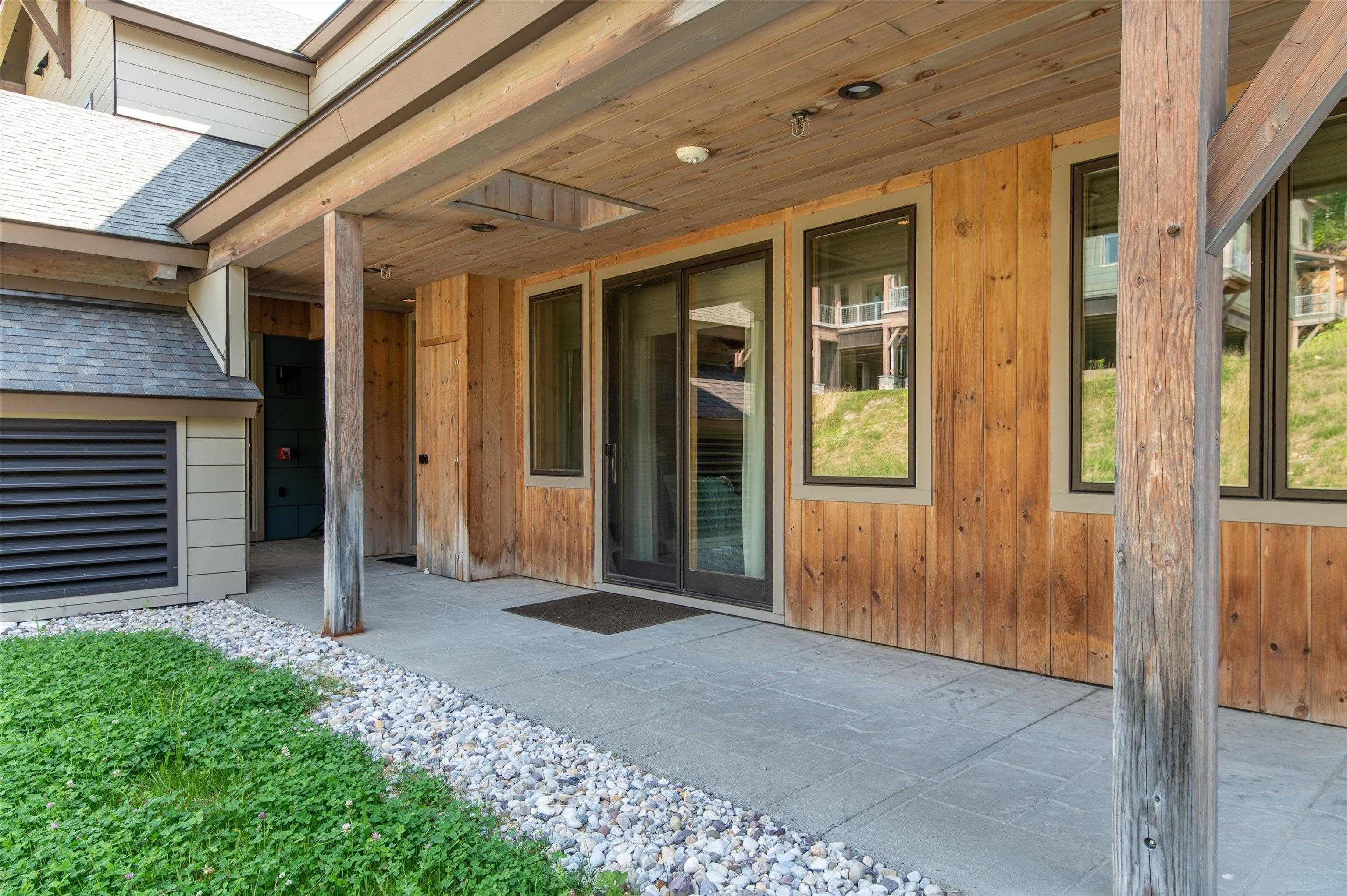 144 Lodge Road Unit: 6