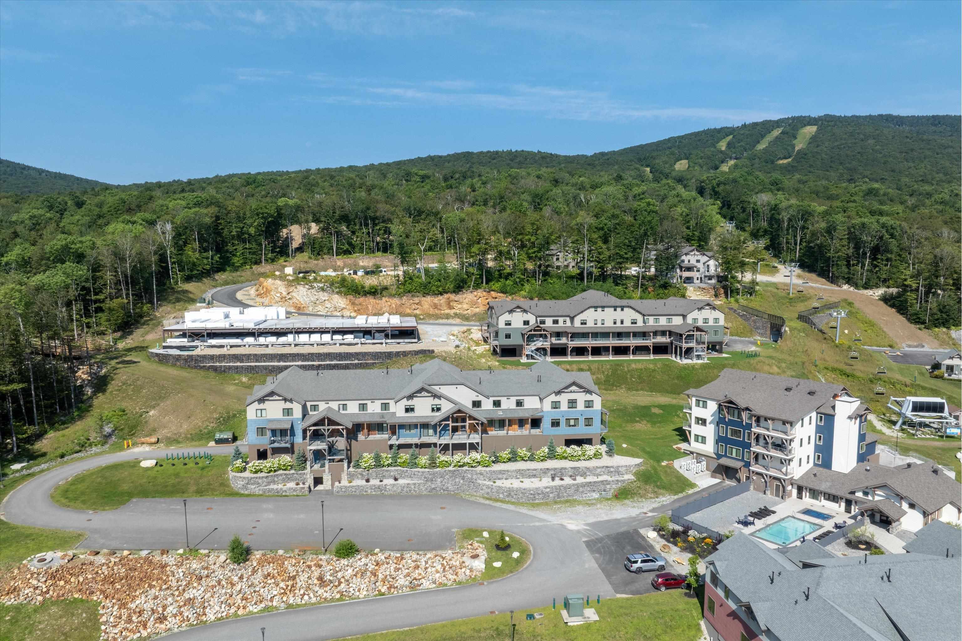 144 Lodge Road Unit: 6