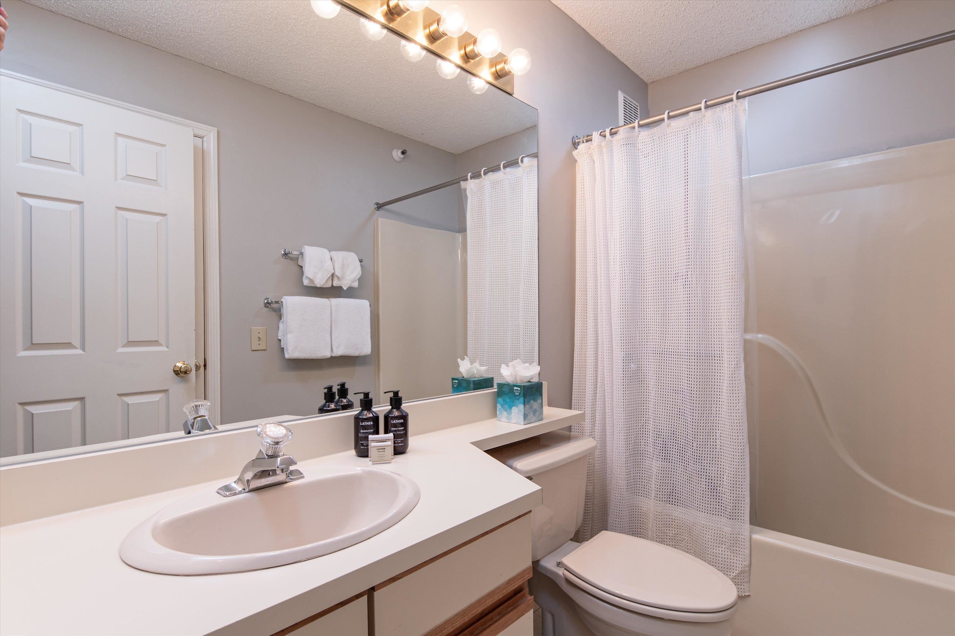 42 Harrison Lane Unit: M204