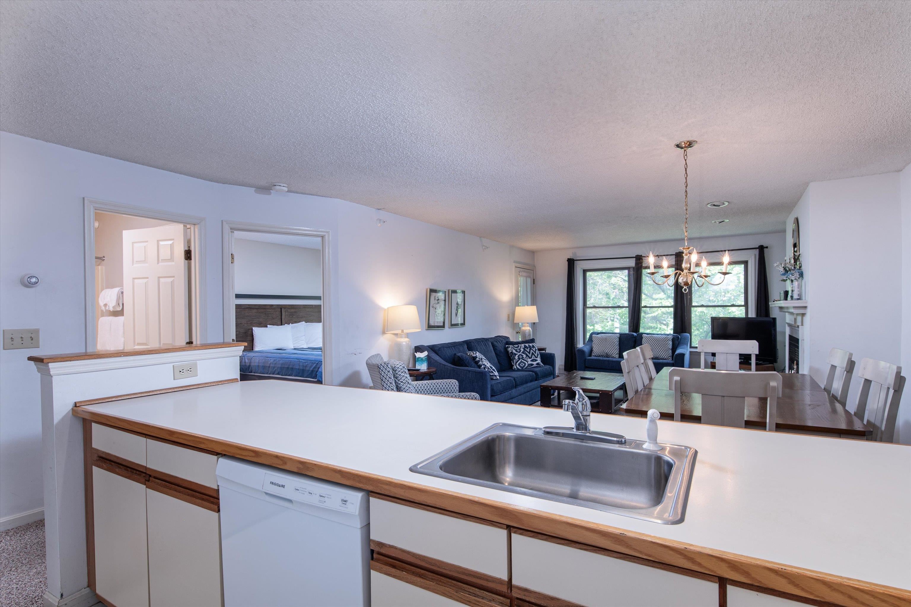 42 Harrison Lane Unit: M204