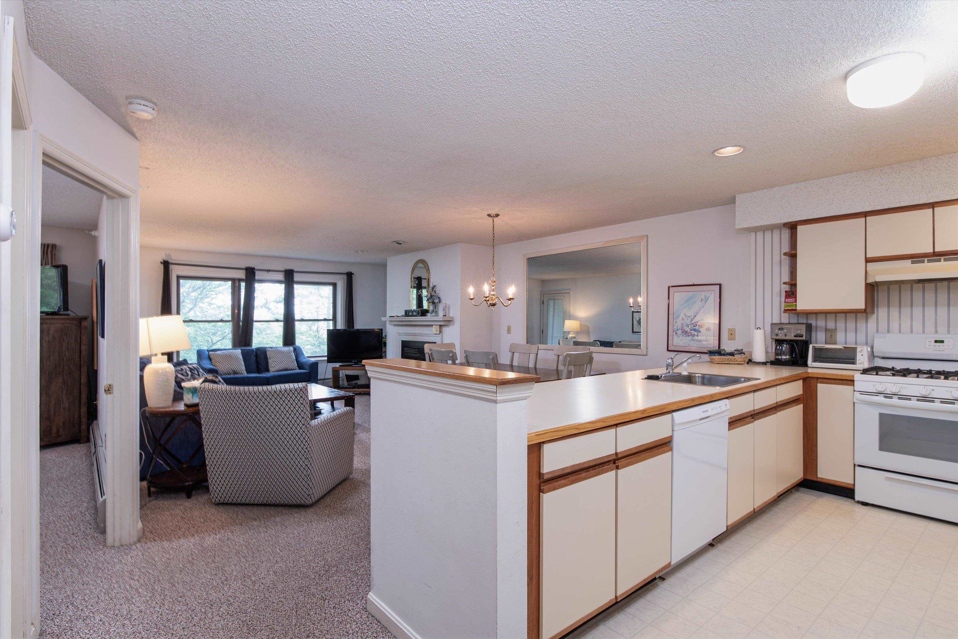 42 Harrison Lane Unit: M204