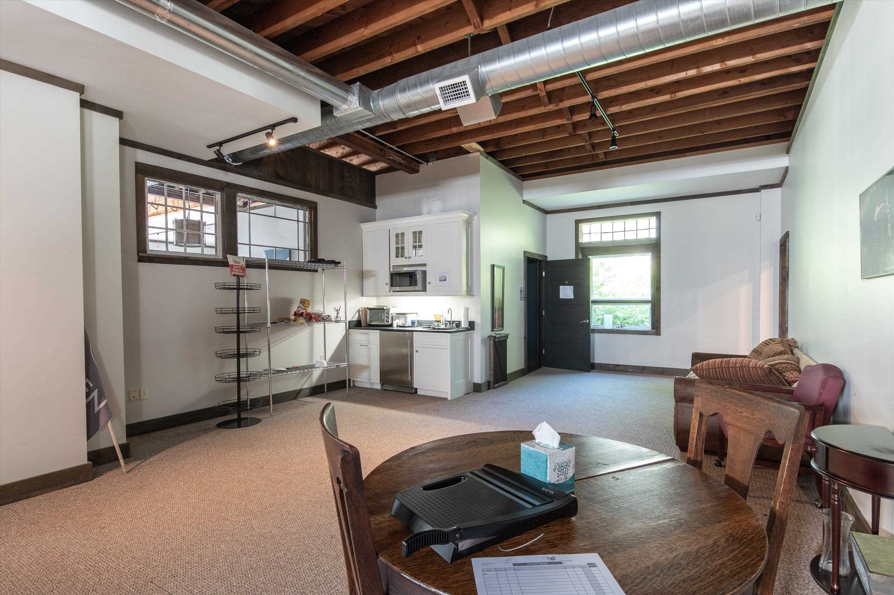 199 & 207 Main Street