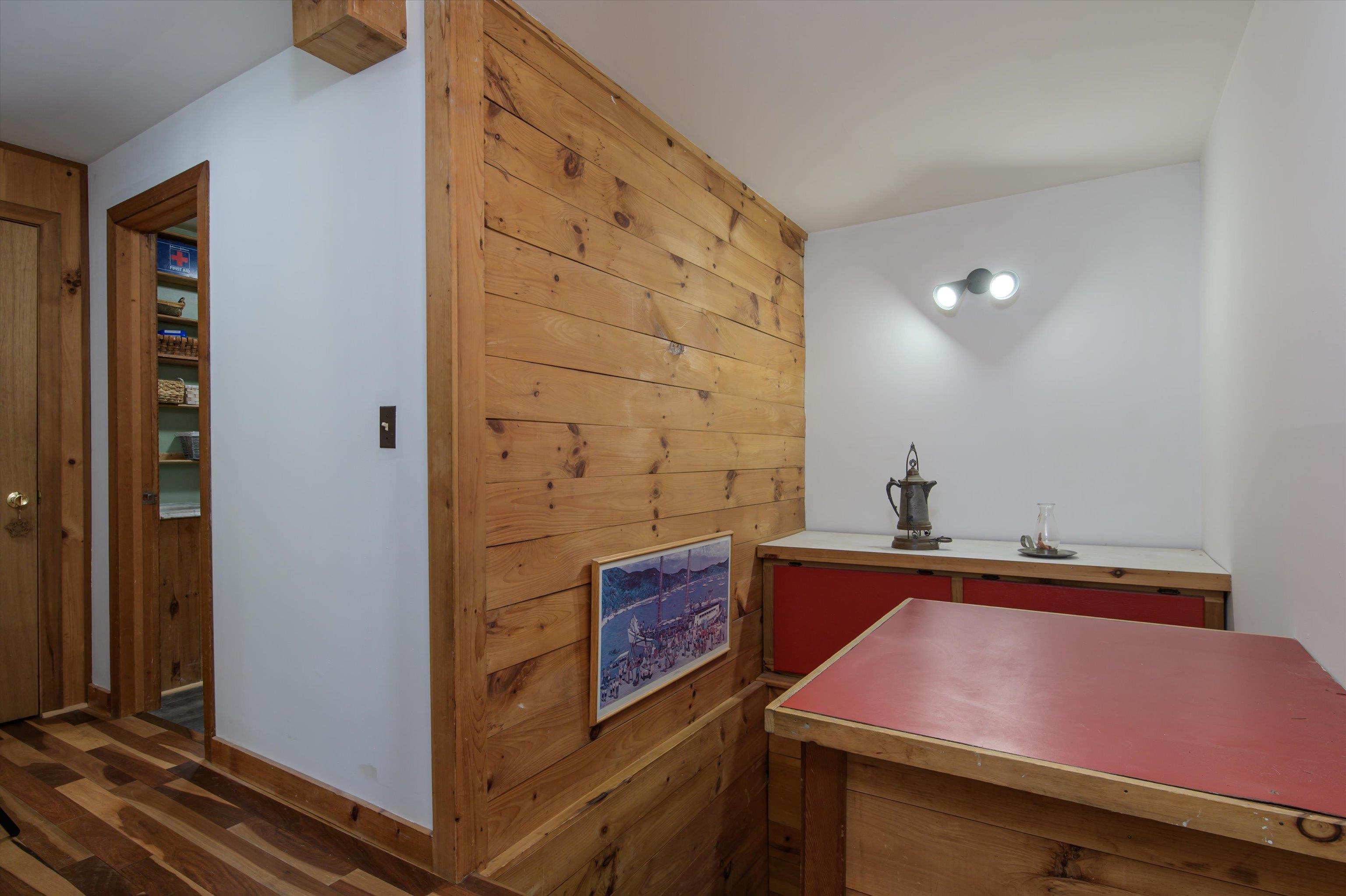 167 Pettiner Hill Road