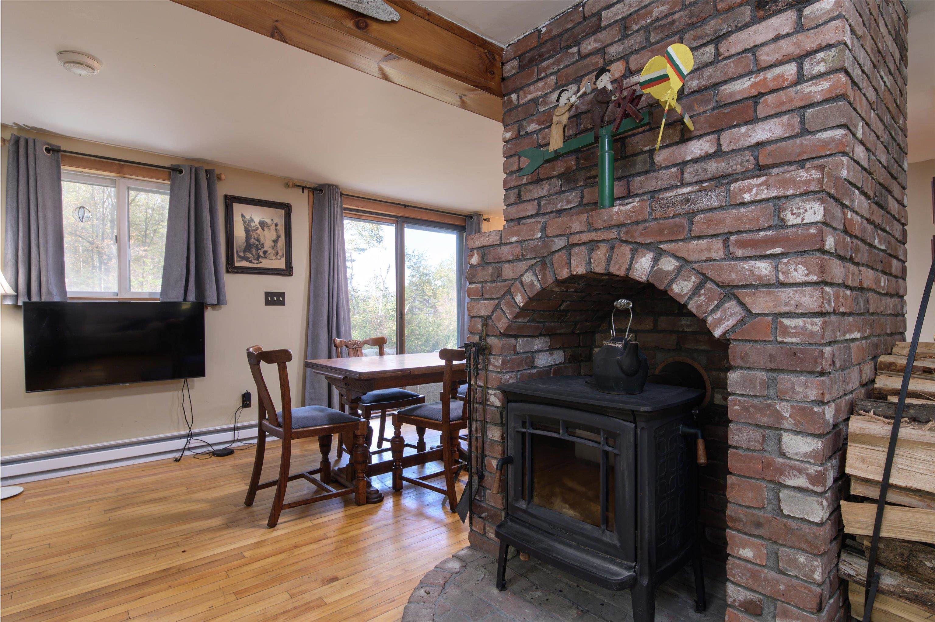 167 Pettiner Hill Road
