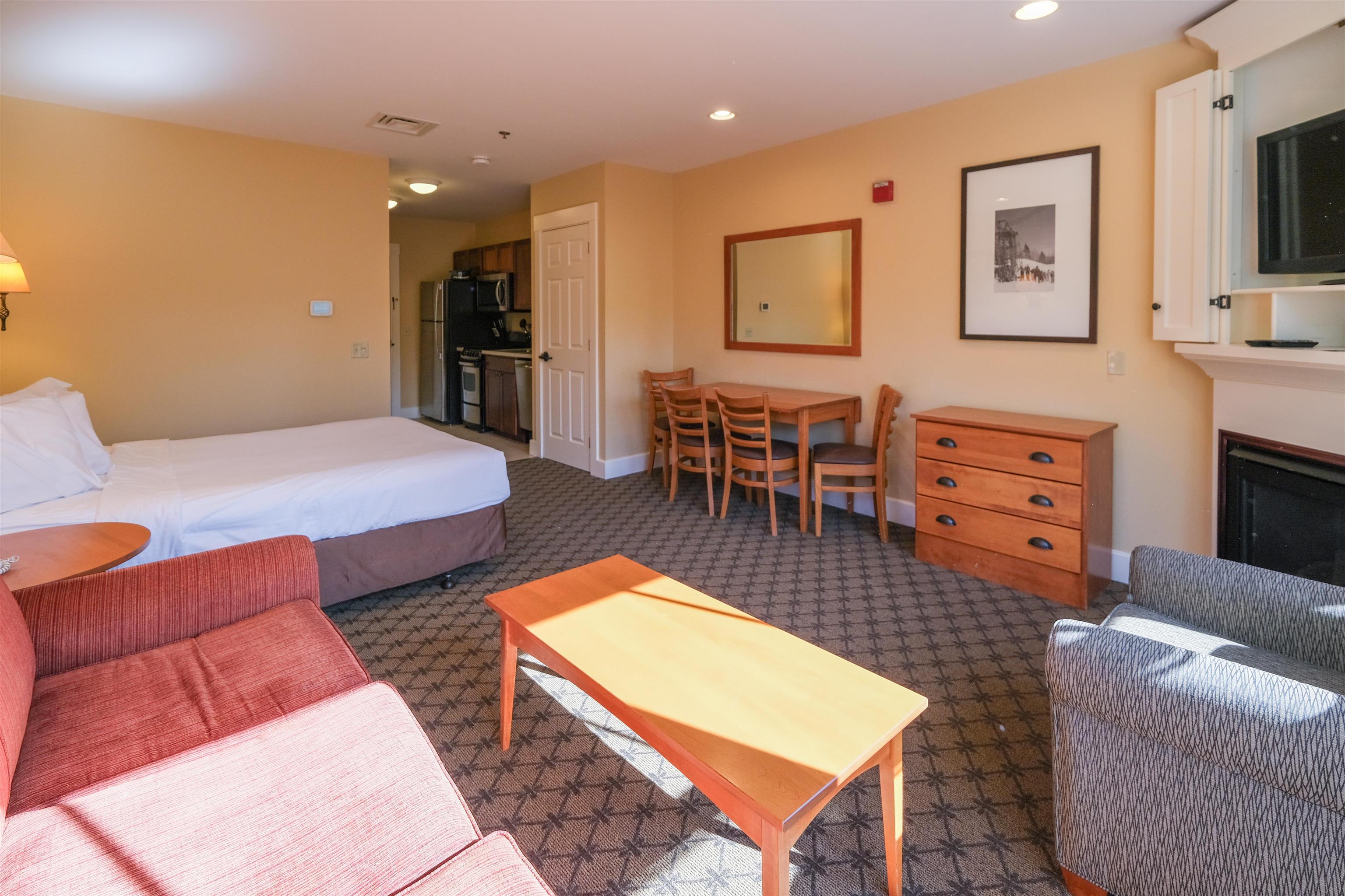 212 QIII Jackson Gore Inn Unit: 212 QIII