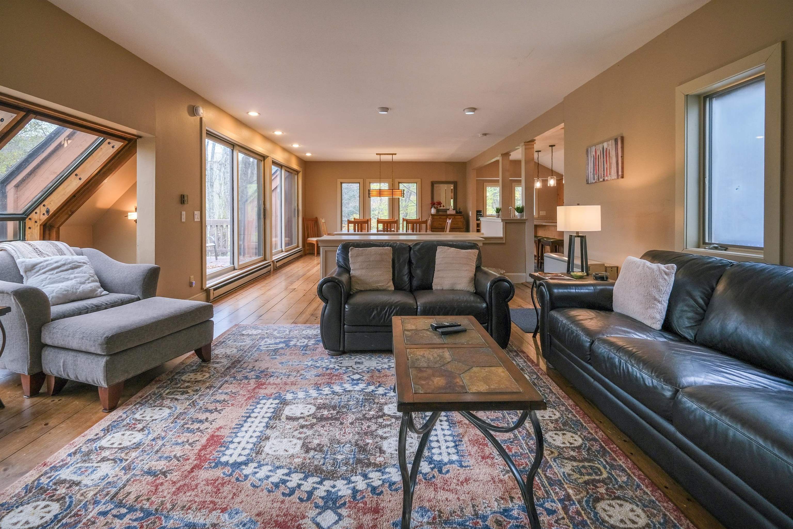 405 Soaring Hawk Road