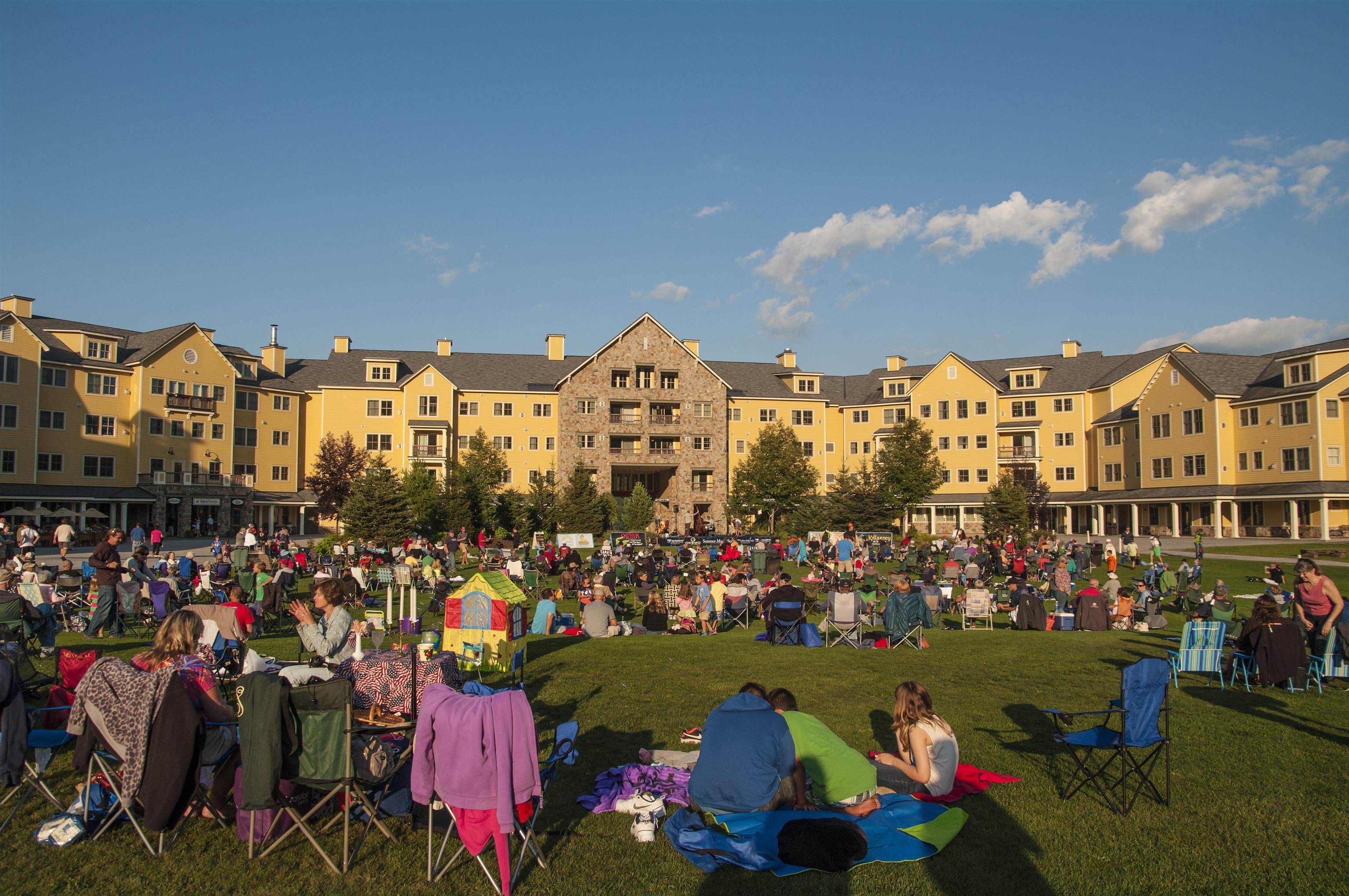 405 Soaring Hawk Road