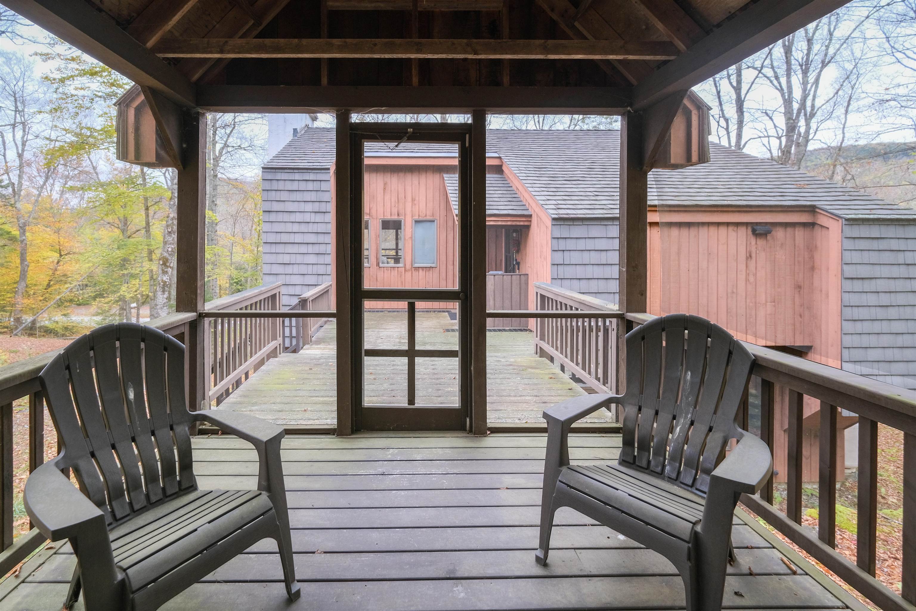 405 Soaring Hawk Road