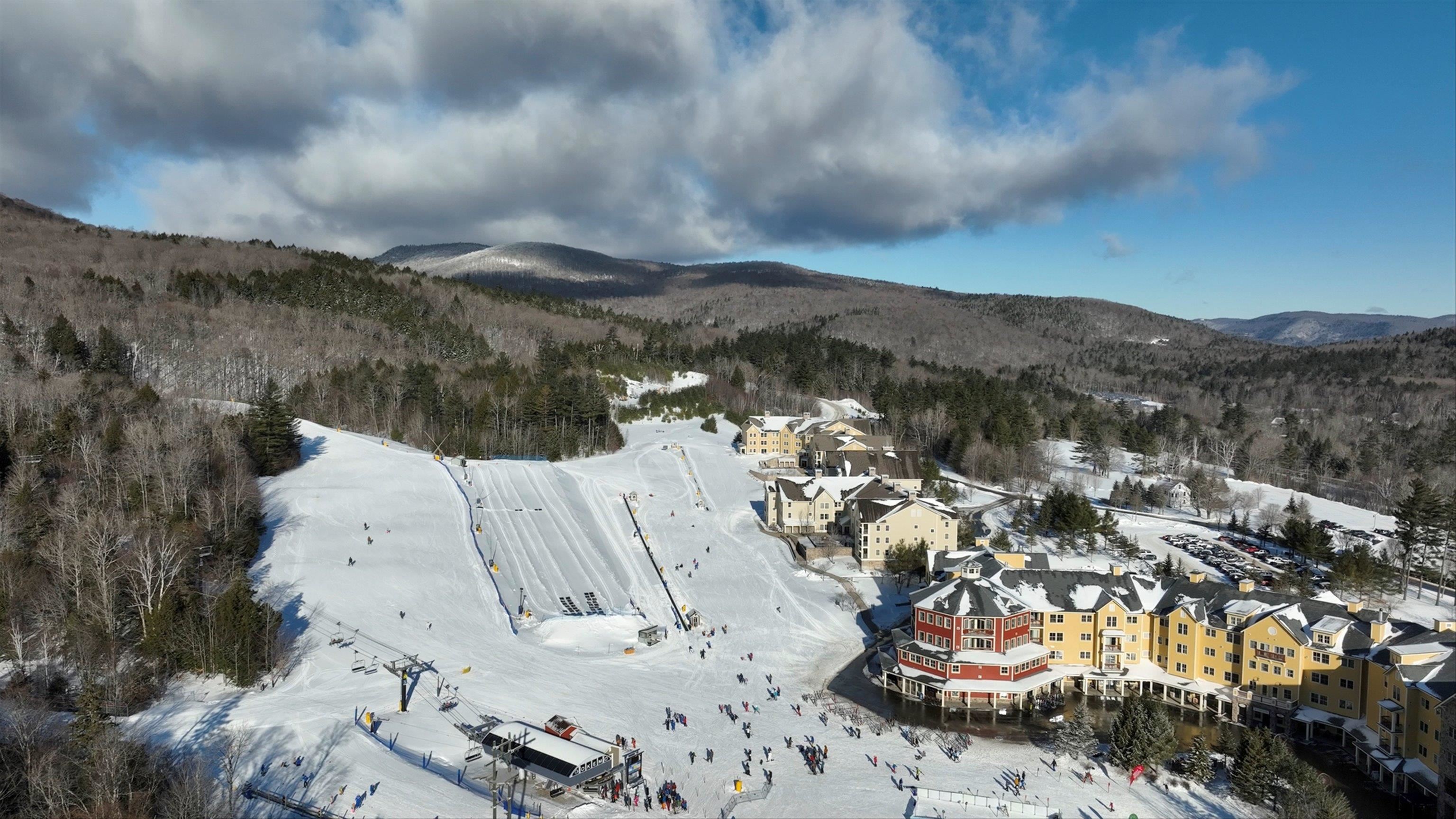 418 Qtr. I I I Jackson Gore Inn