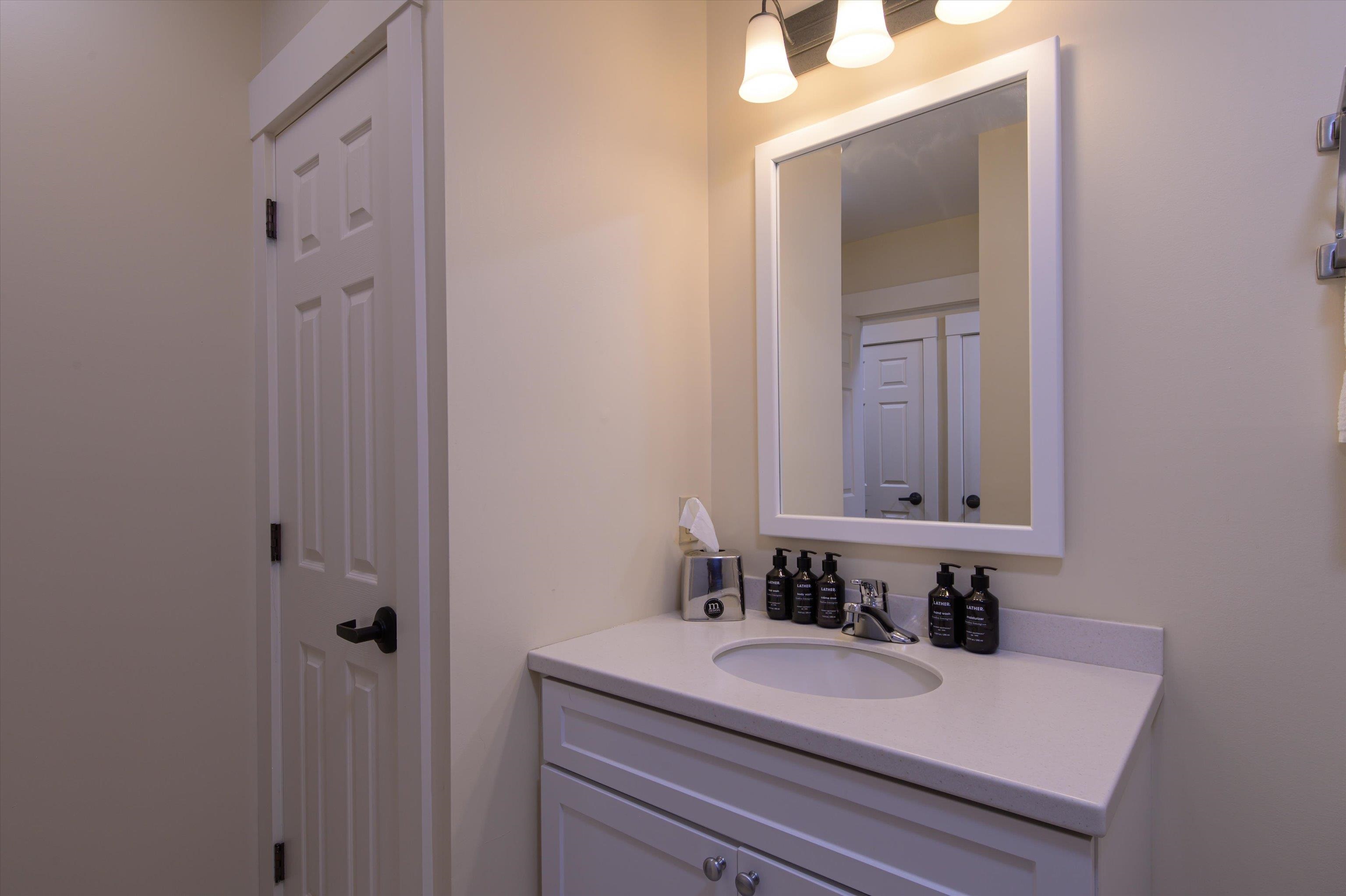 254/256 Qtr. I Jackson Gore Inn