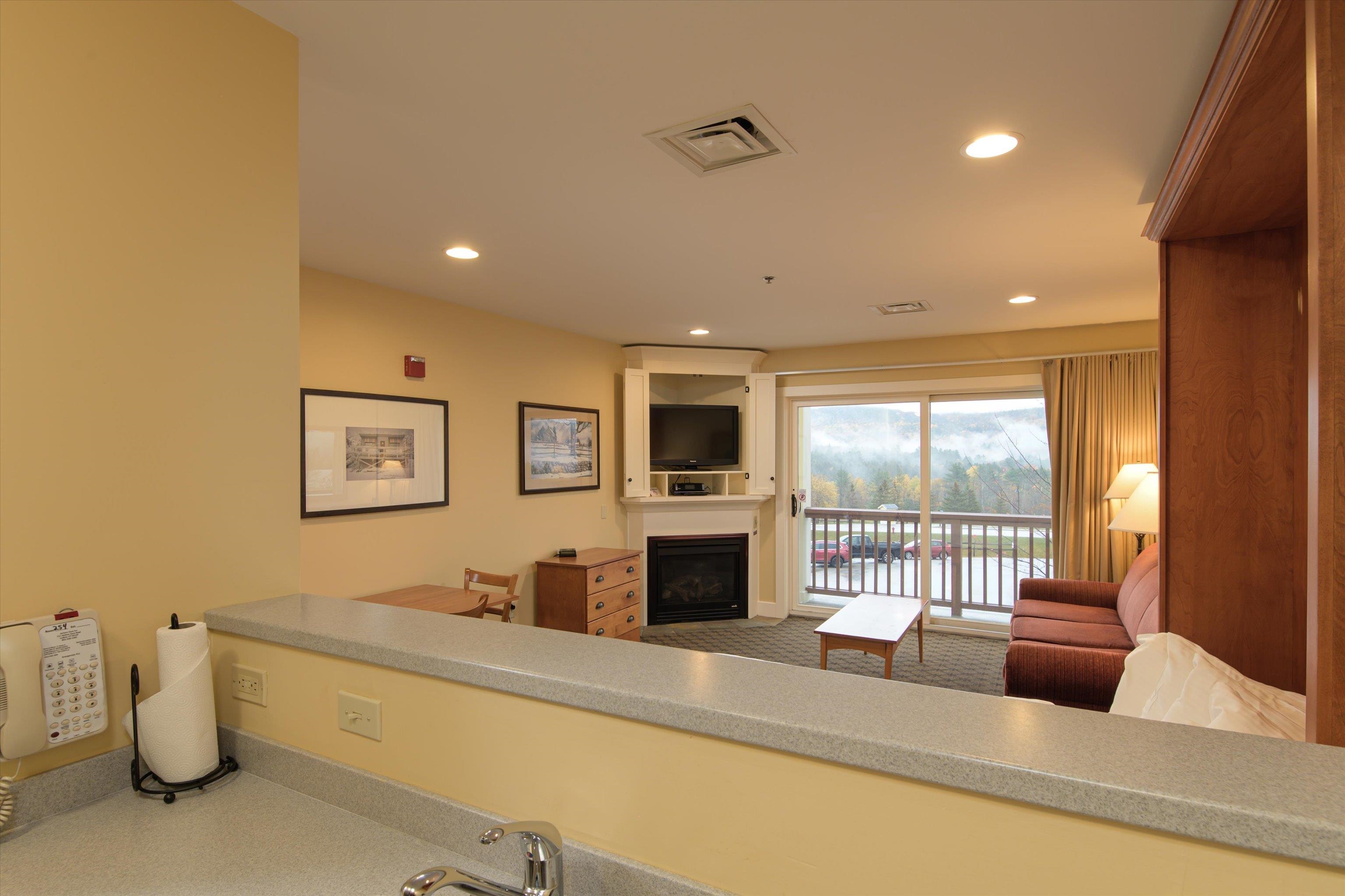 254/256 Qtr. I Jackson Gore Inn