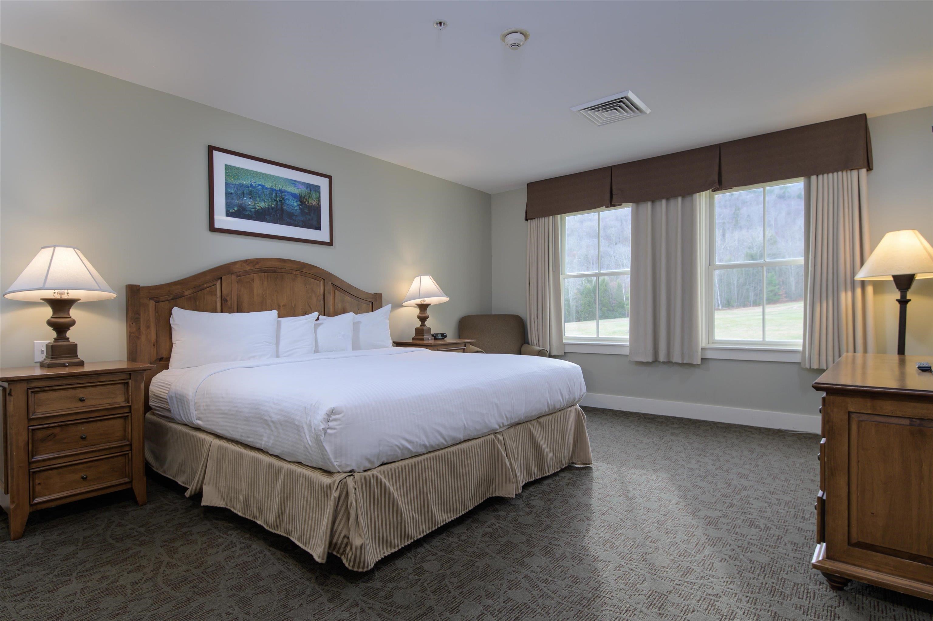 713/715 Qtr. I I I Adams House