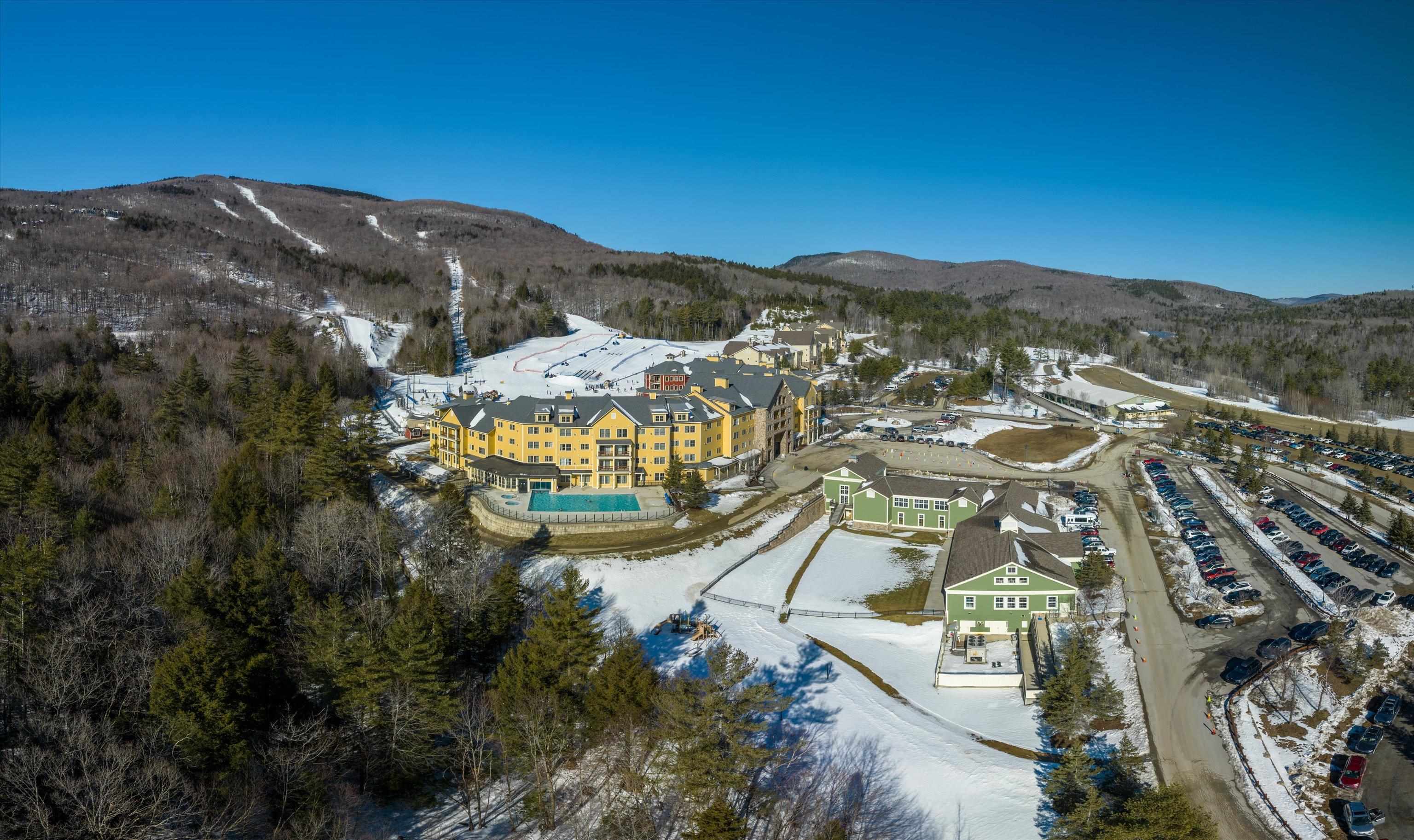 713/715 Qtr. I I I Adams House