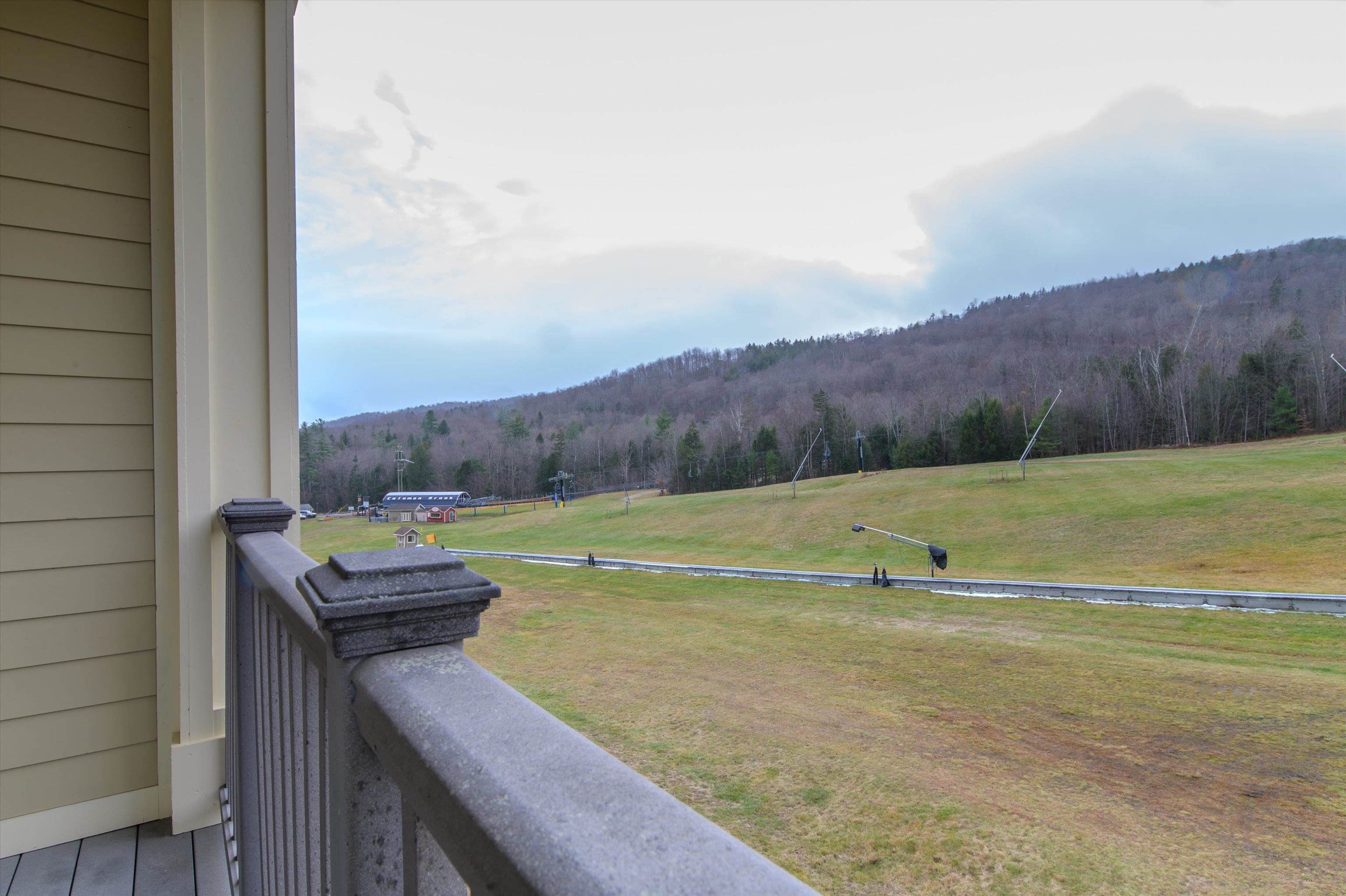 713/715 Qtr. I I I Adams House