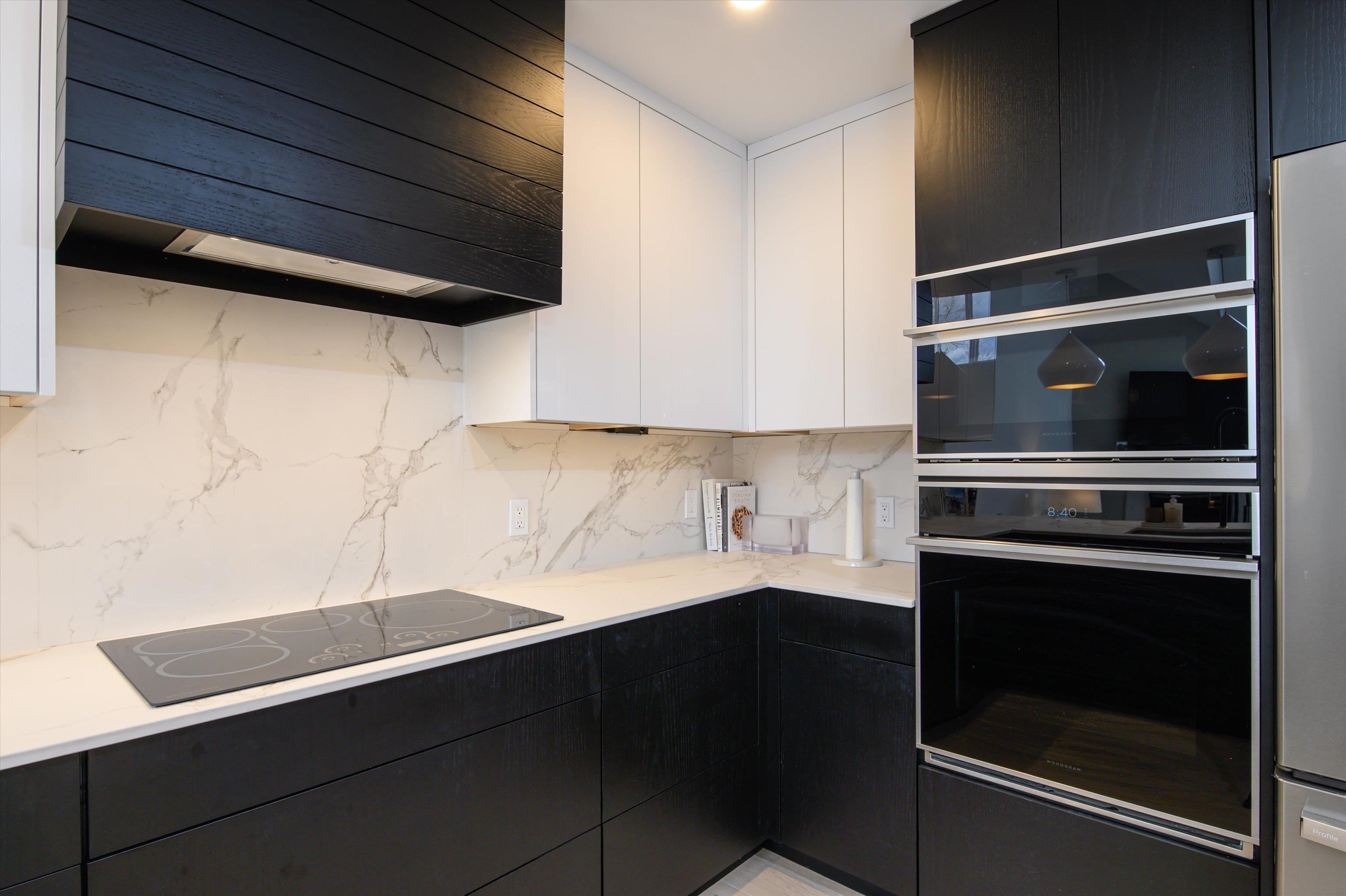 48 Alpine Way Unit: D-1