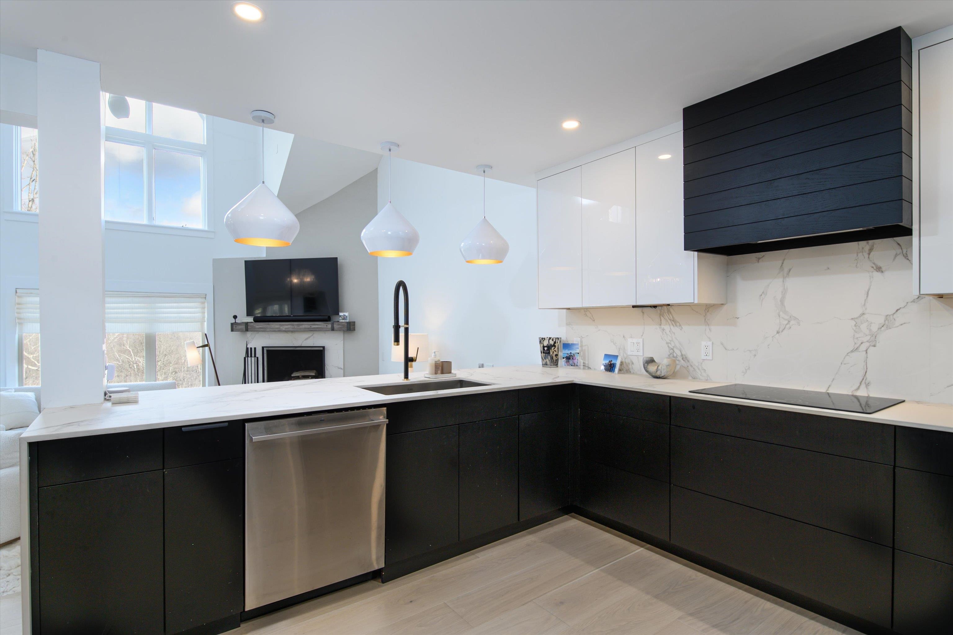 48 Alpine Way Unit: D-1