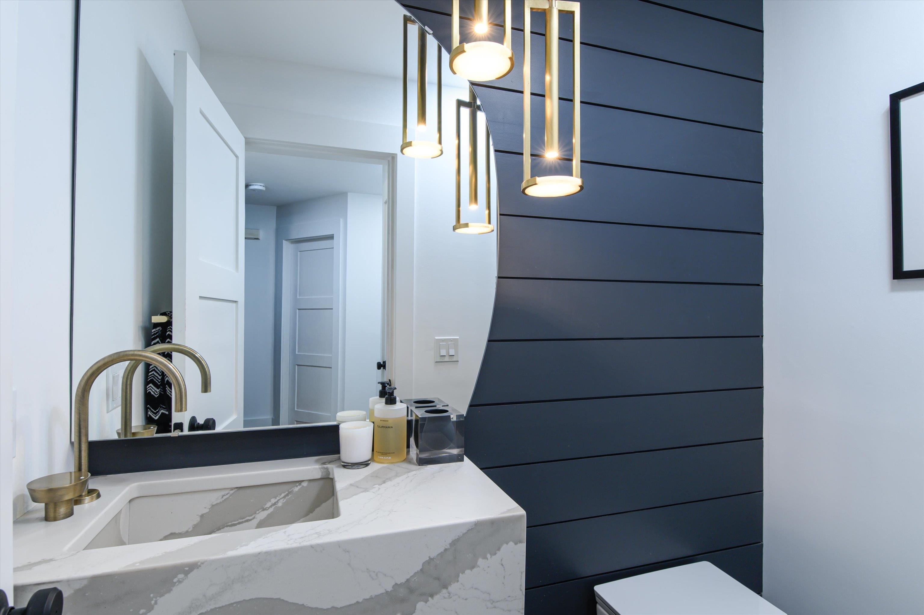 48 Alpine Way Unit: D-1