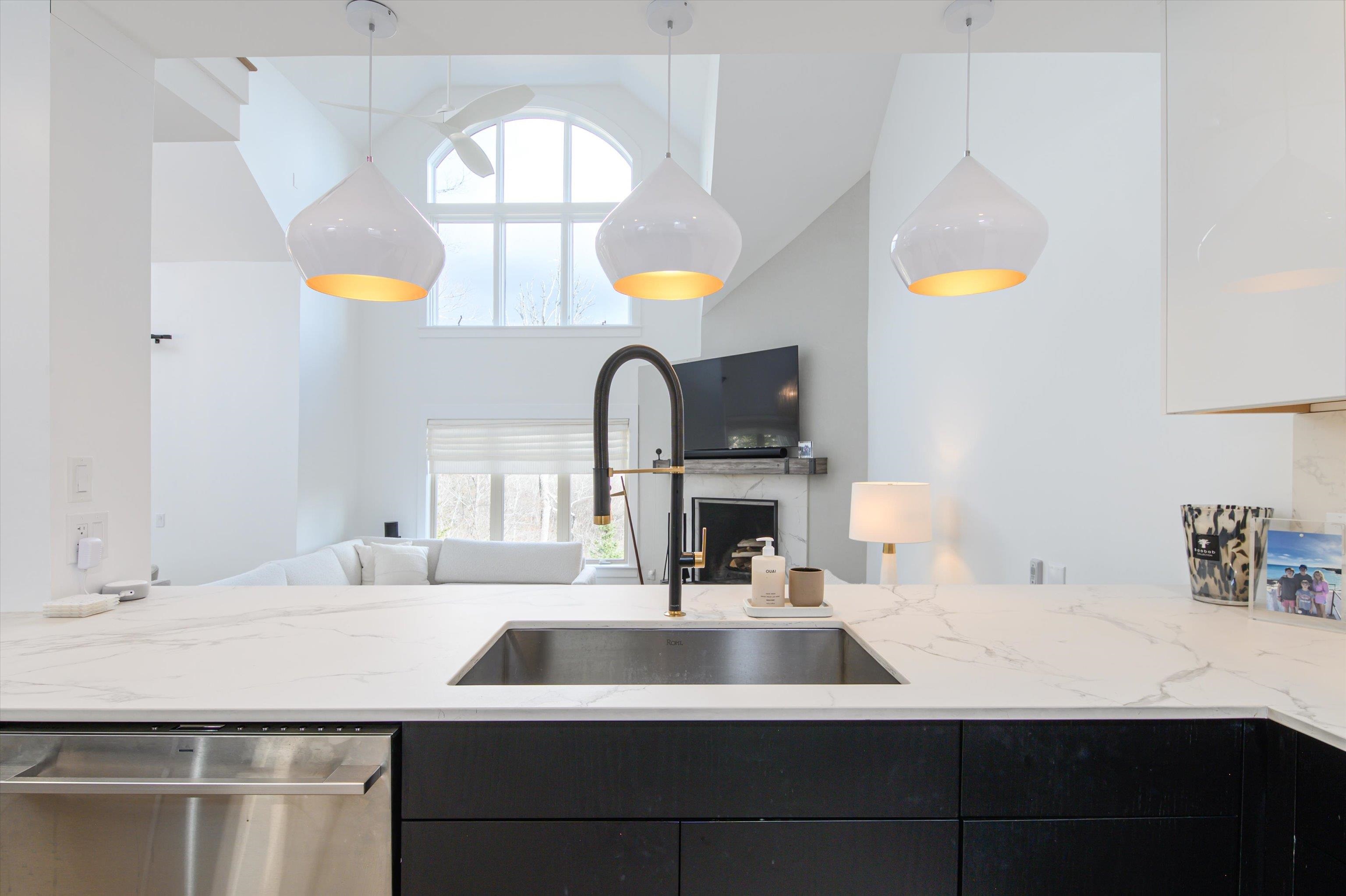 48 Alpine Way Unit: D-1