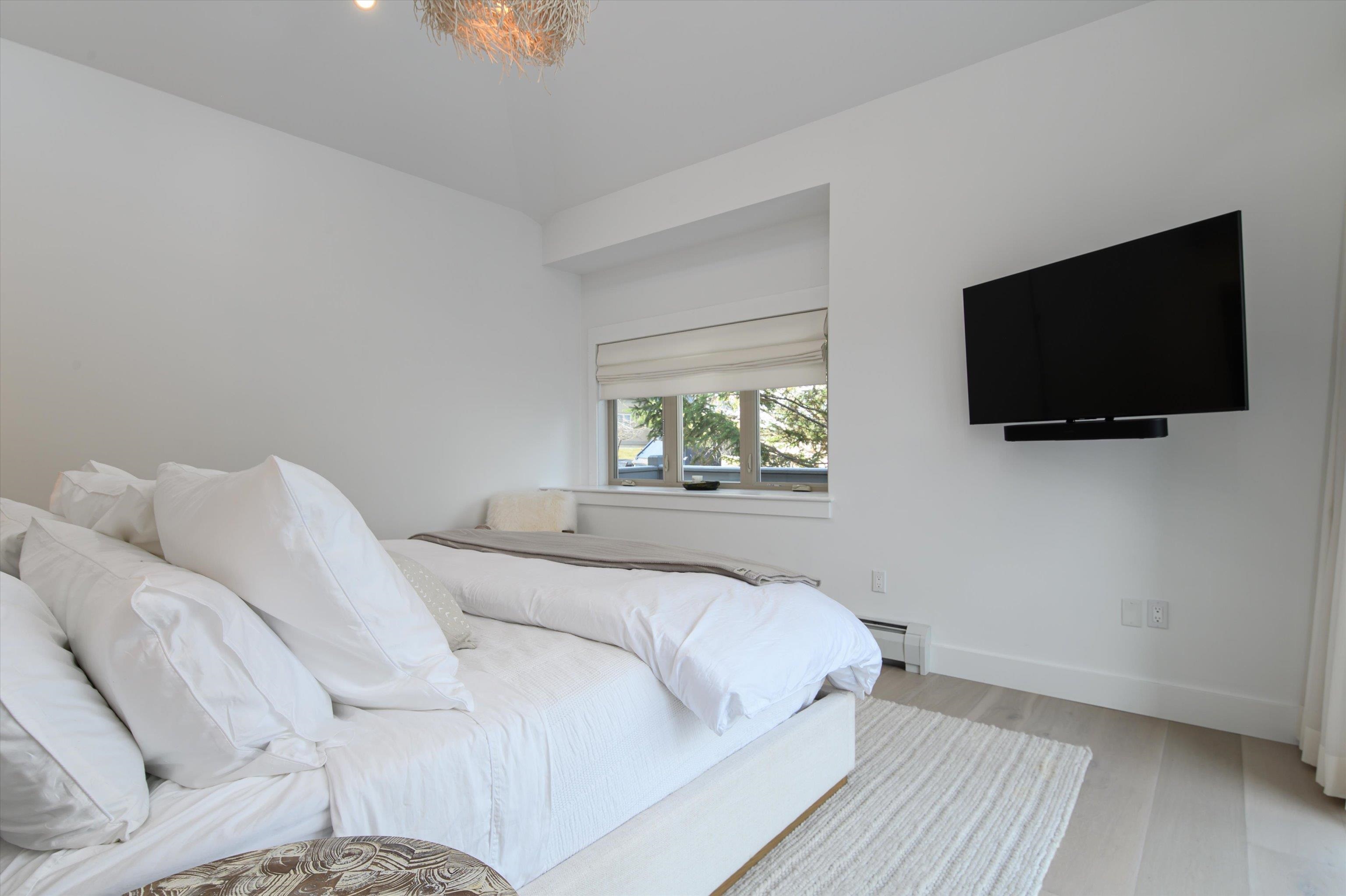 48 Alpine Way Unit: D-1