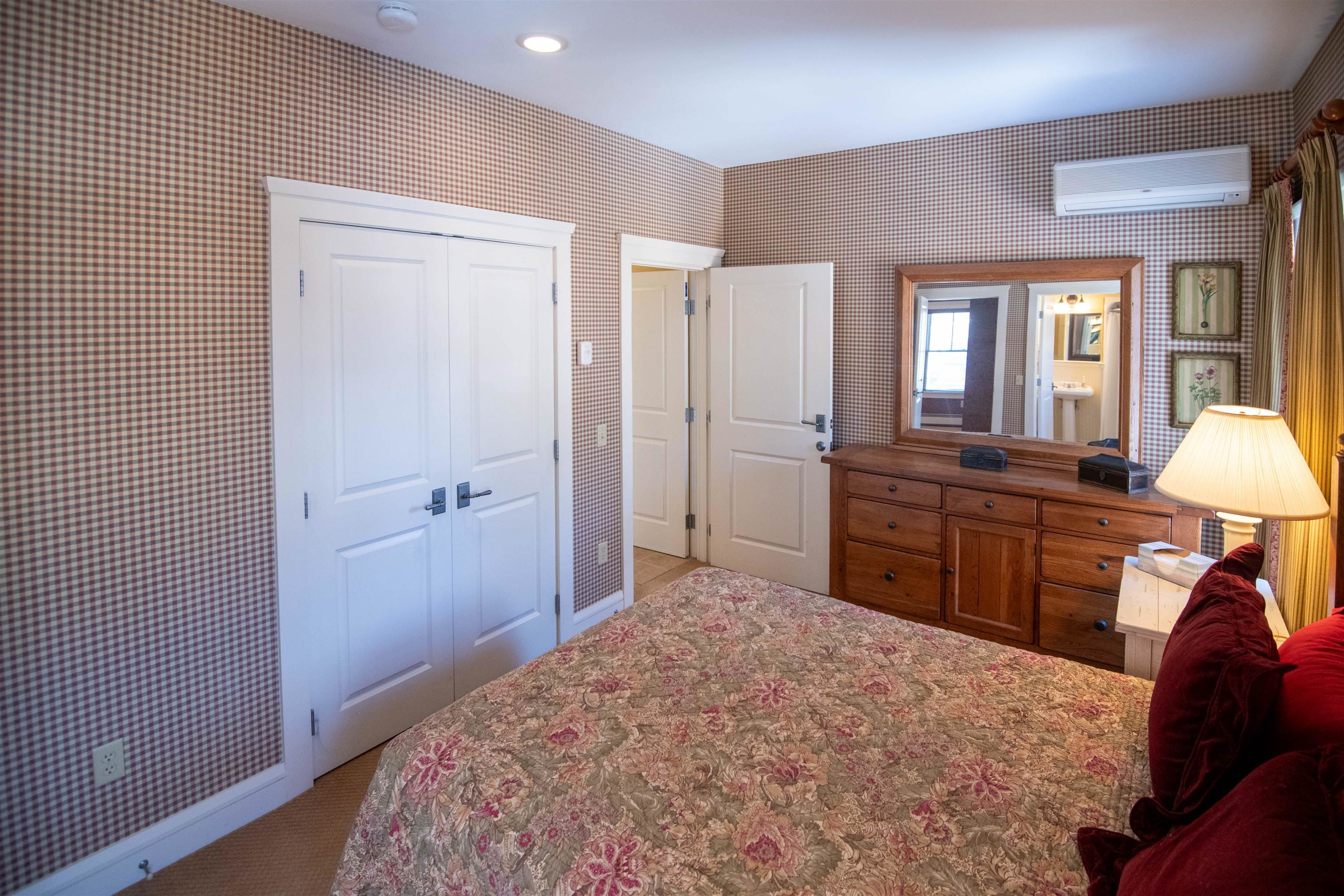 98 Spaulding Road Unit: H-4