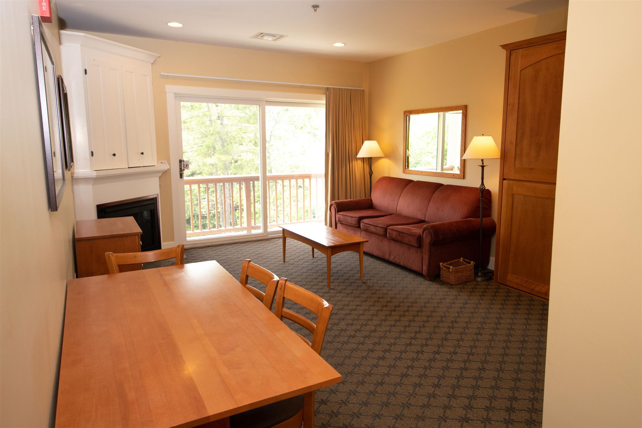 318/320 Qtr. I Jackson Gore Inn