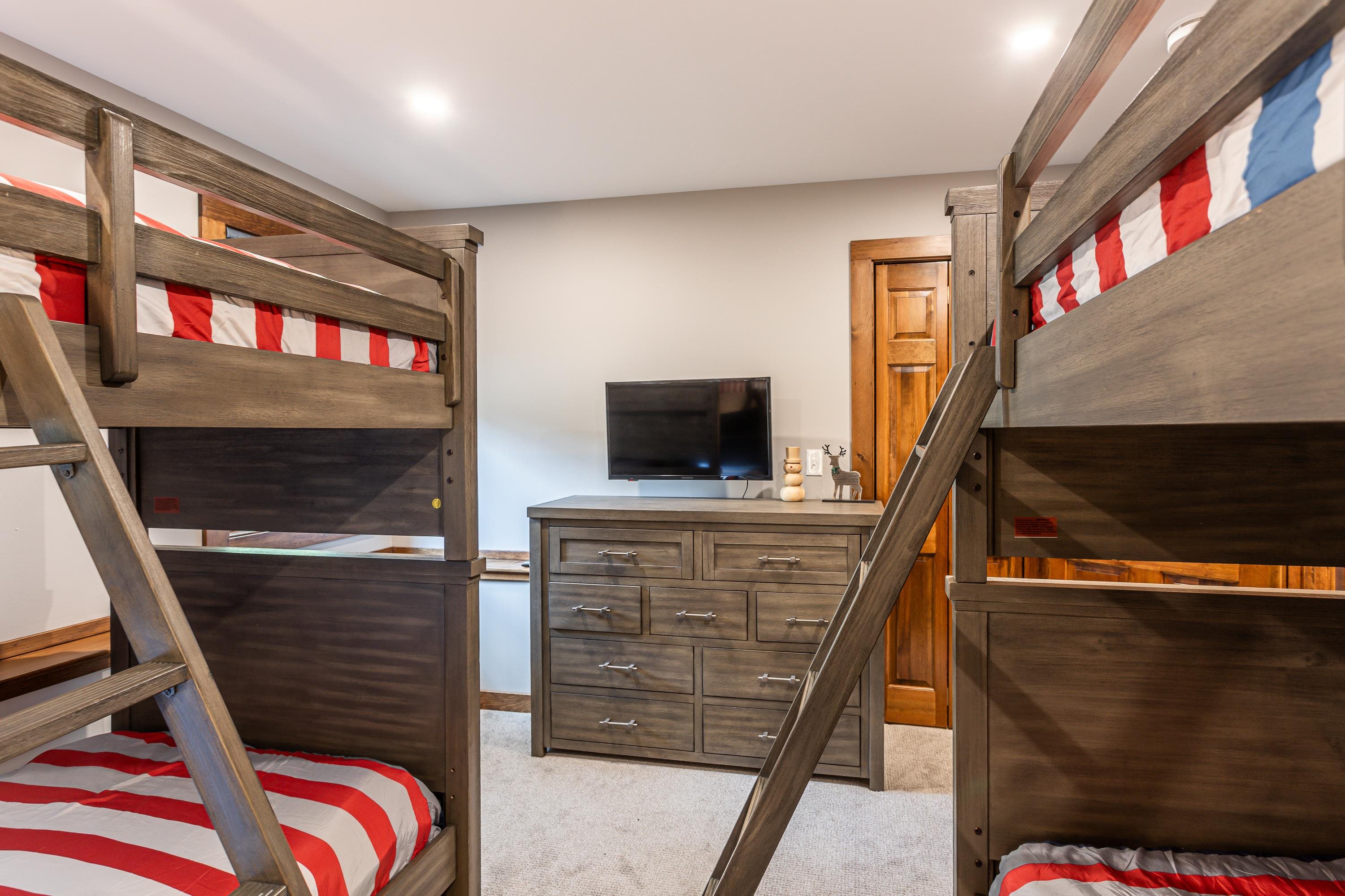 45 Kettlebrook Road Unit: J6