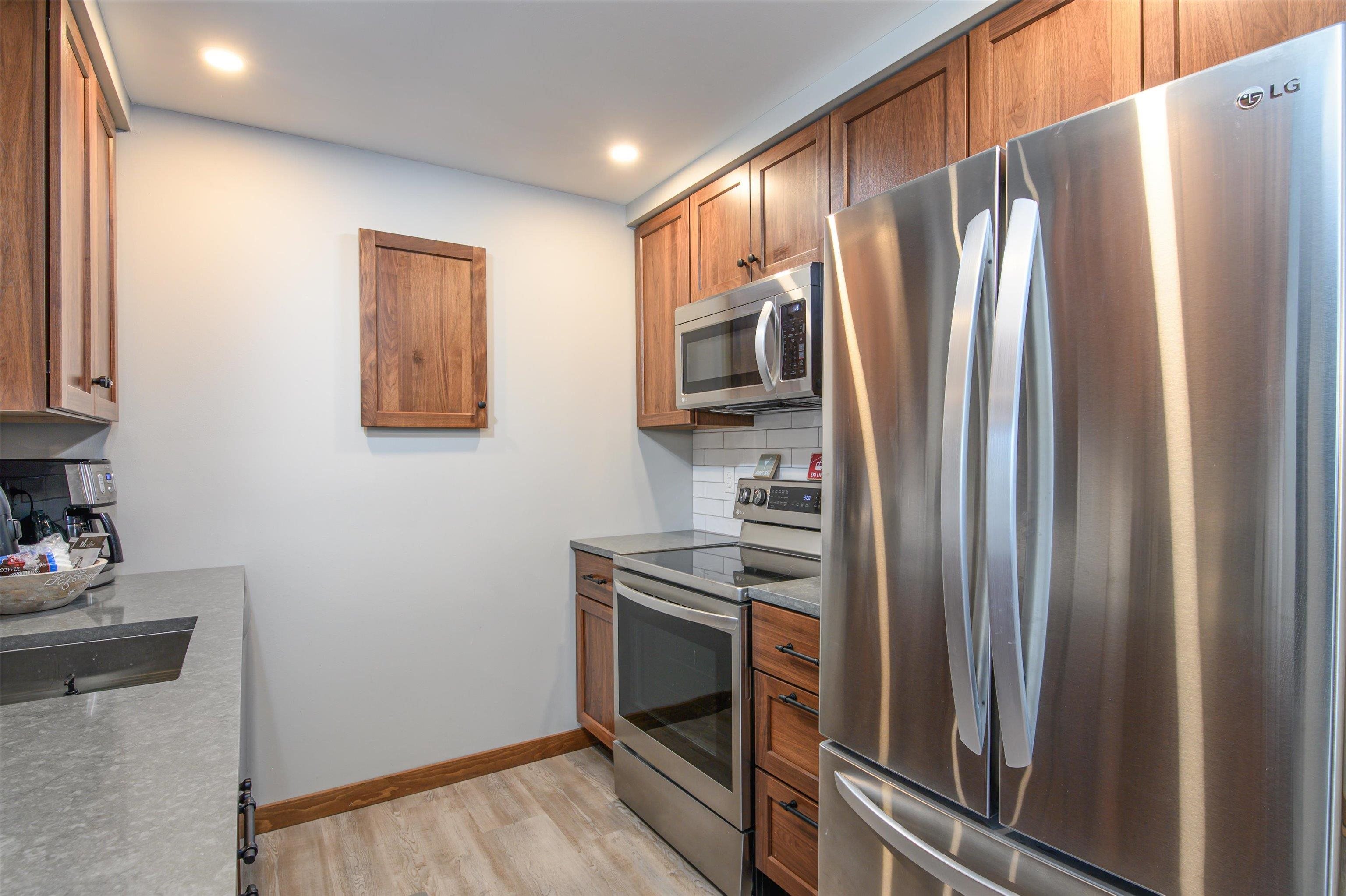 45 Kettlebrook Road Unit: J6