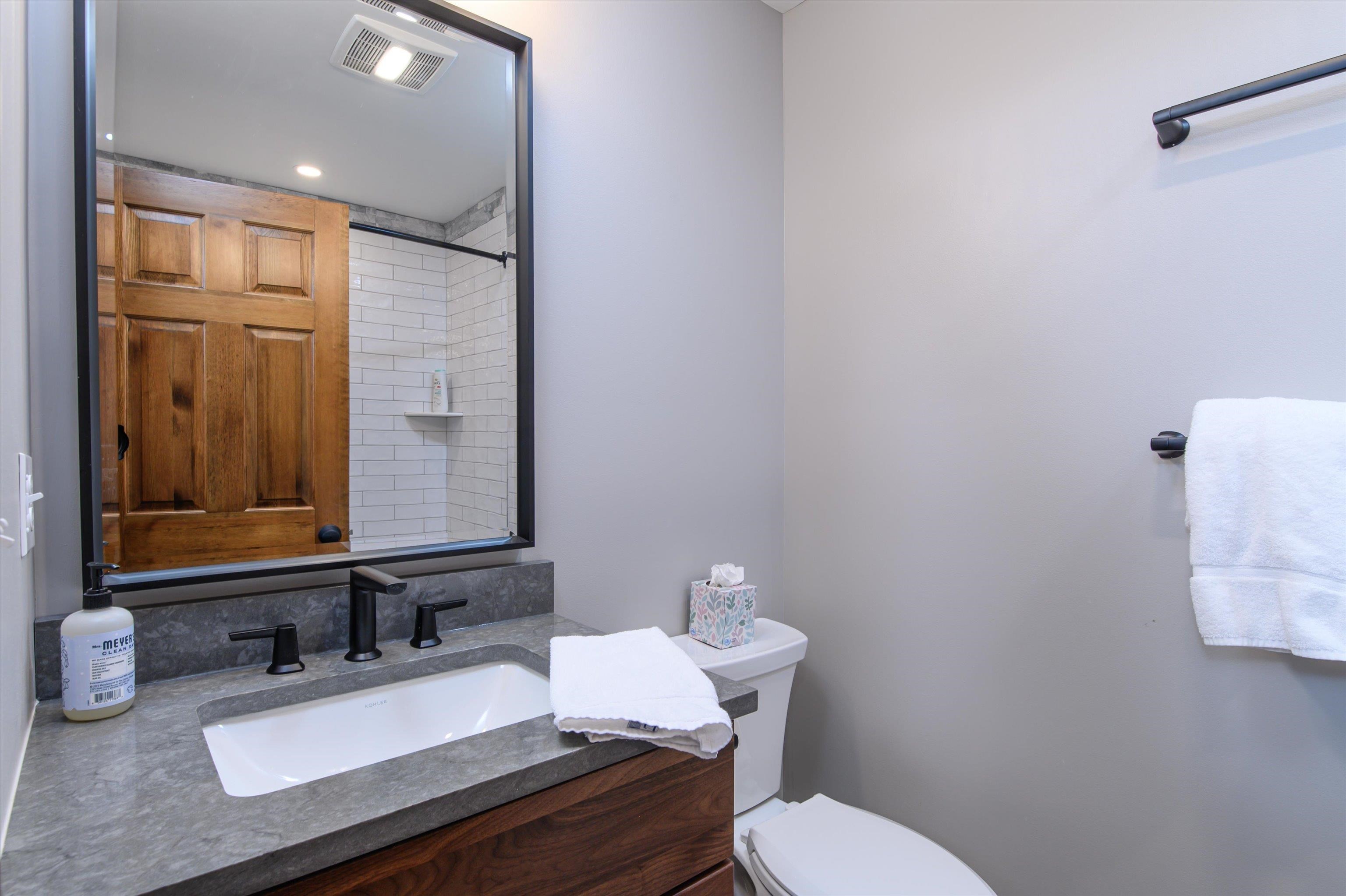 45 Kettlebrook Road Unit: J6