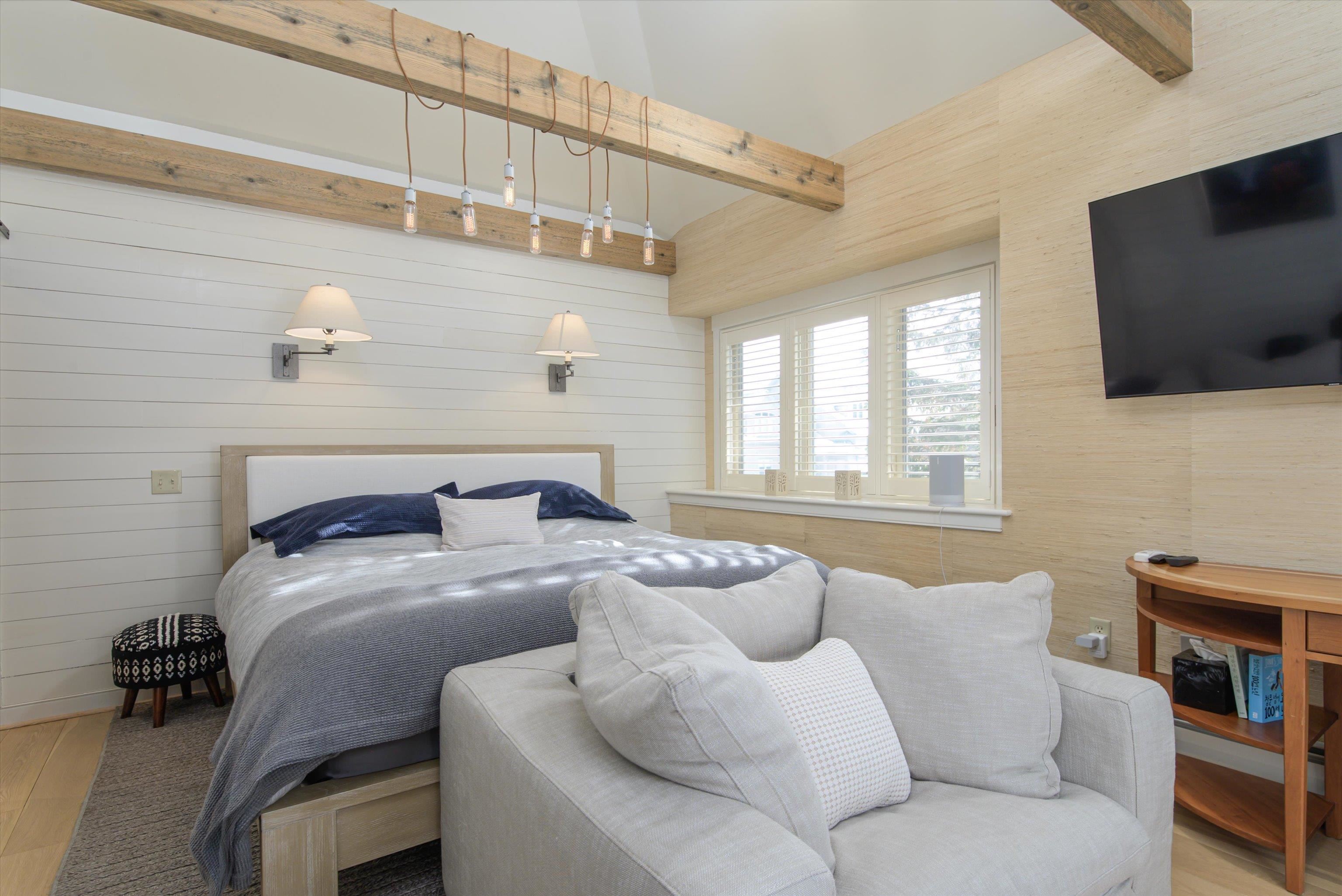 63 Alpine Way Unit: B1