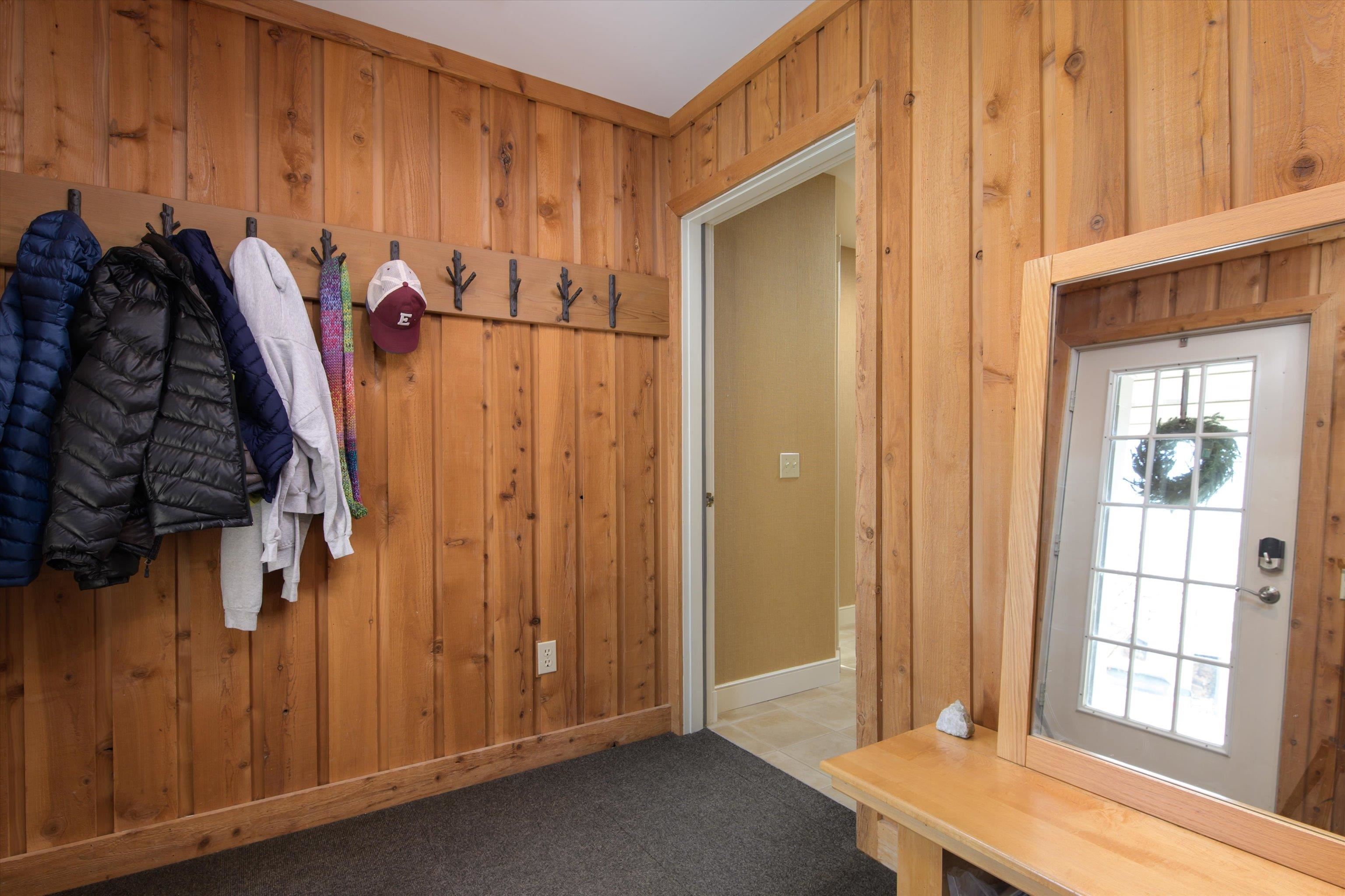 63 Alpine Way Unit: B1