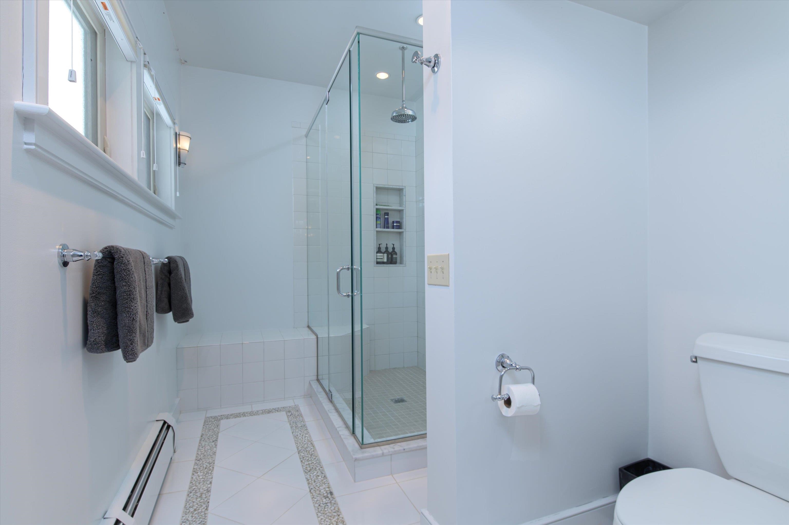 63 Alpine Way Unit: B1