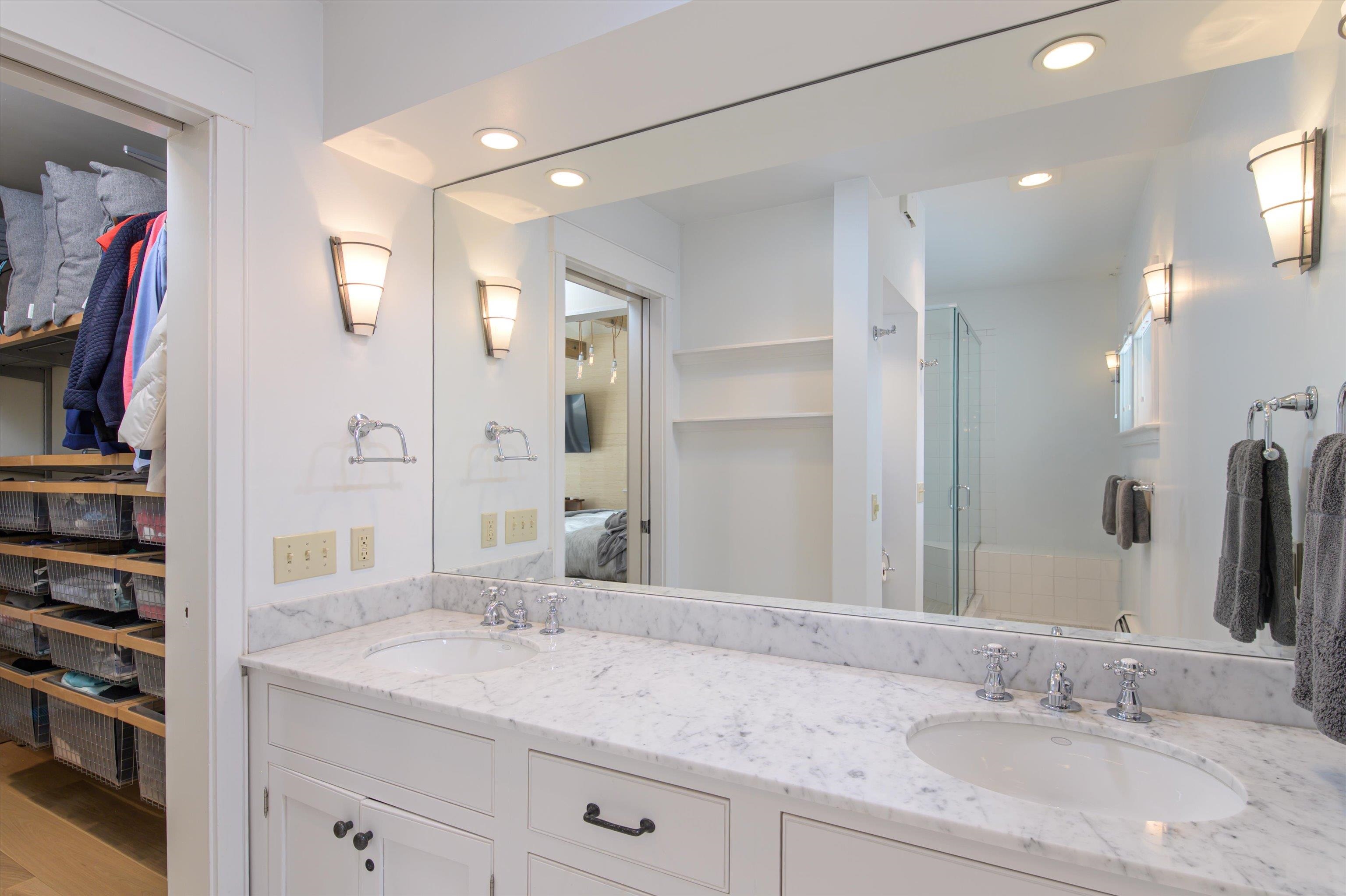 63 Alpine Way Unit: B1