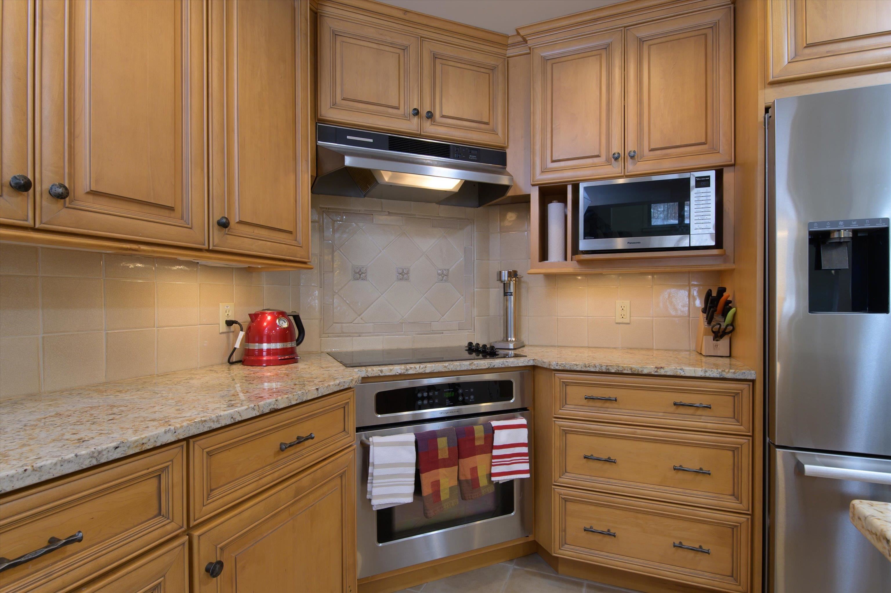 63 Alpine Way Unit: B1