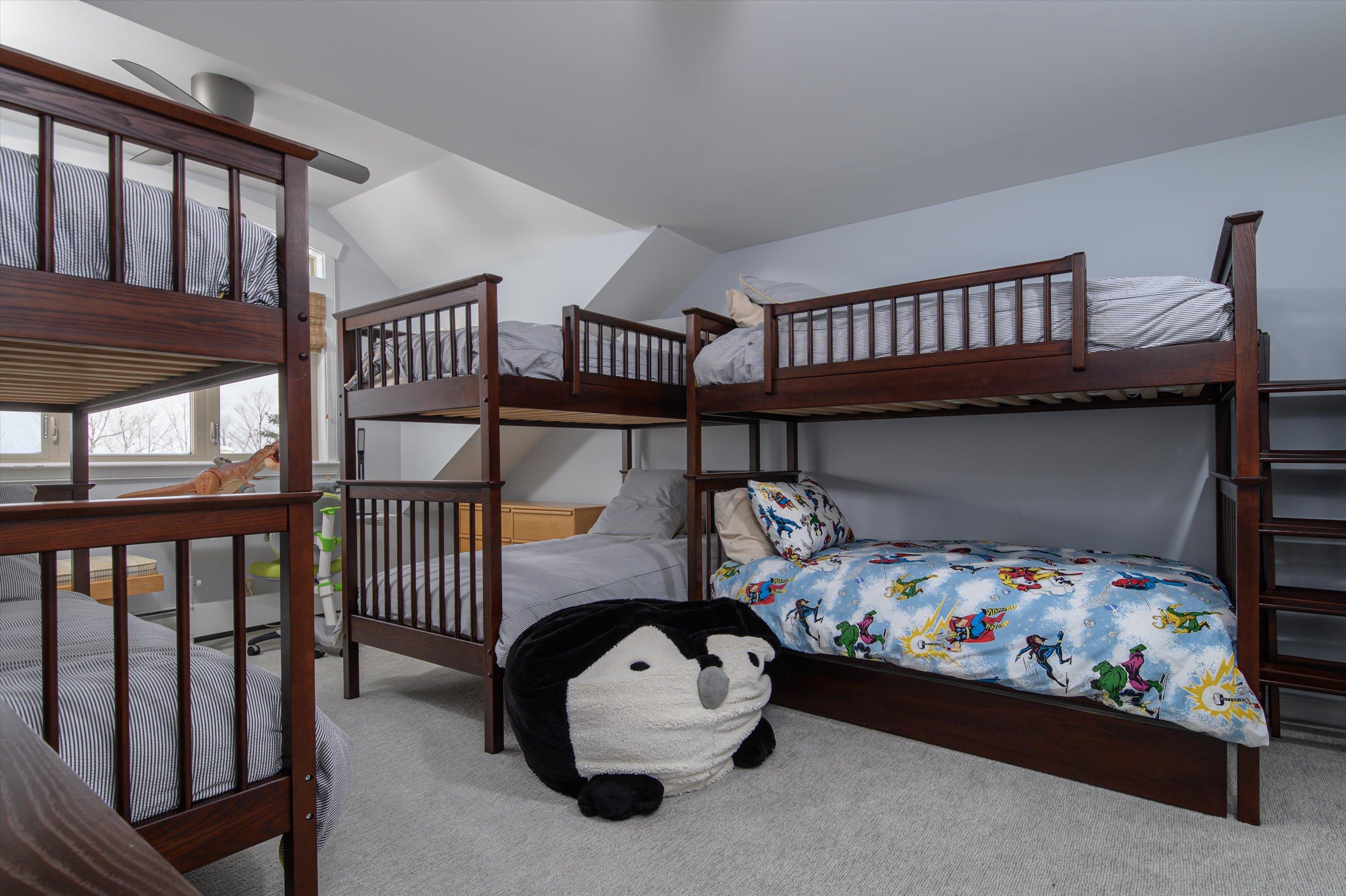 63 Alpine Way Unit: B1