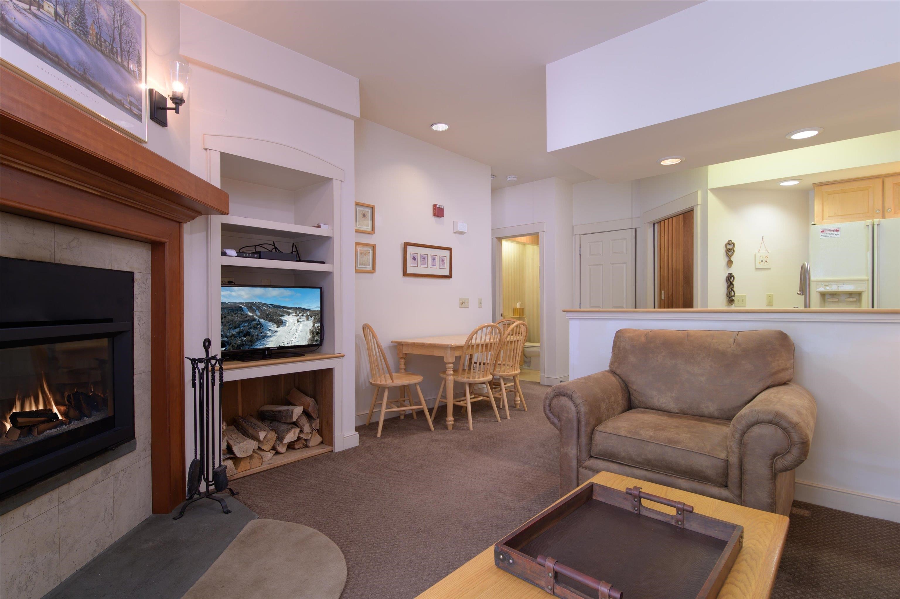 13 Daybreak Drive Unit: E103