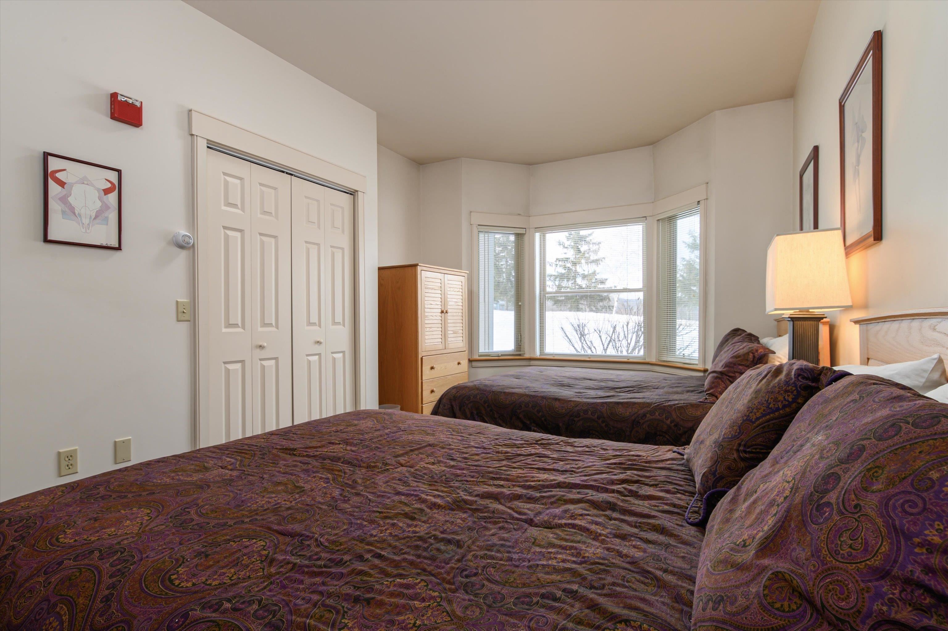 13 Daybreak Drive Unit: E103