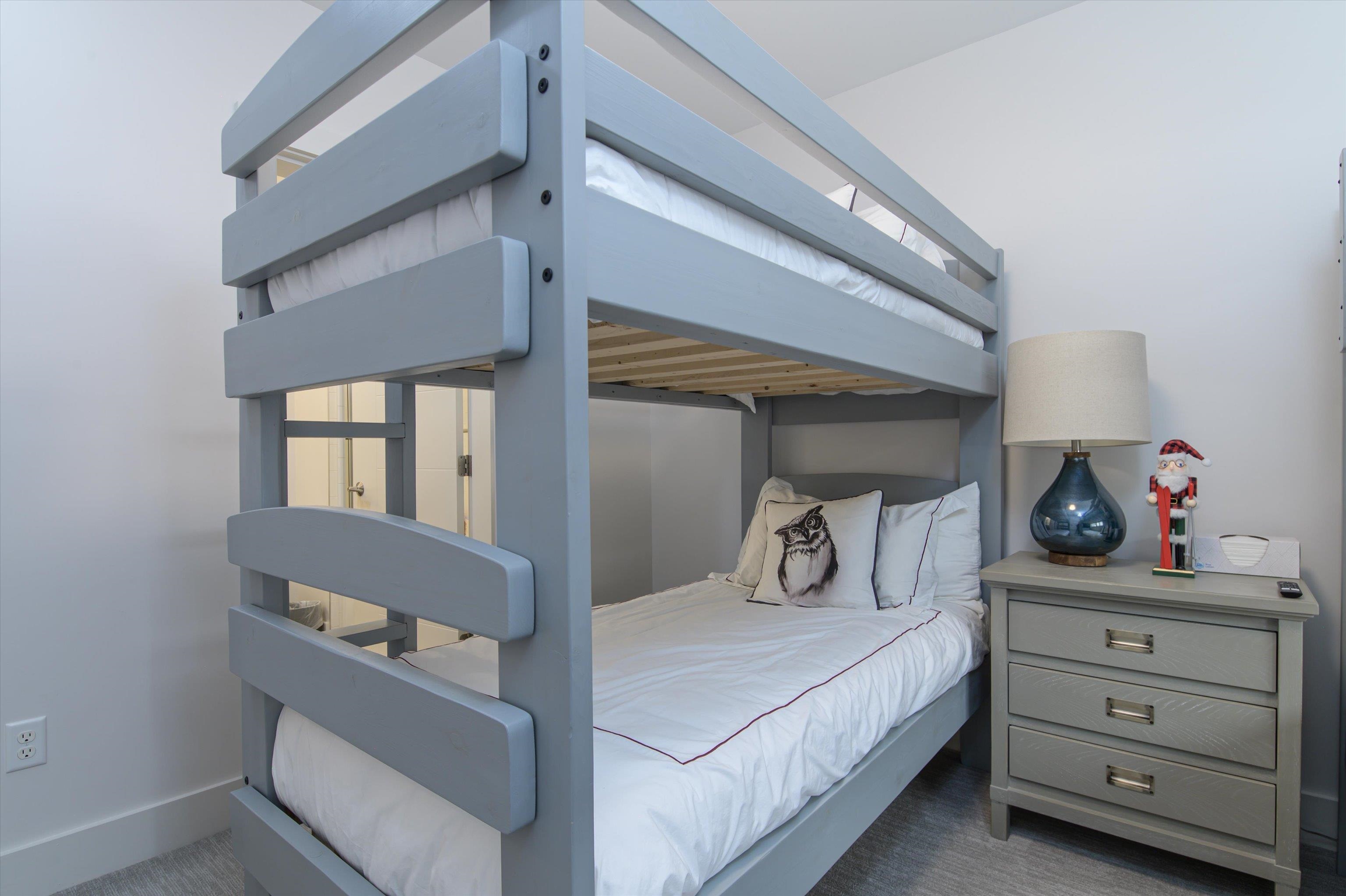 140 Lodge Road Unit: SM 3