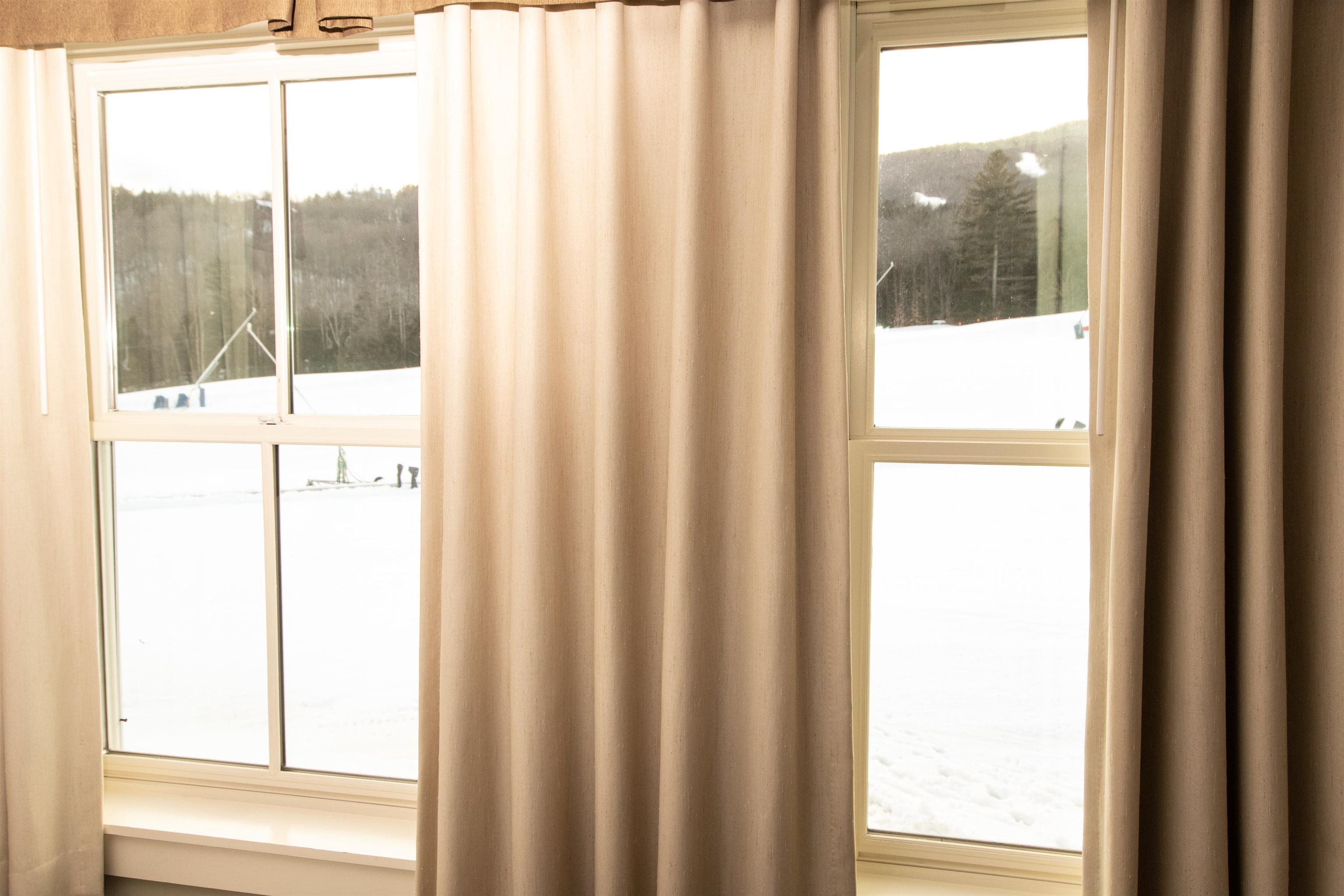 613/615 Qtr. I I I Adams House