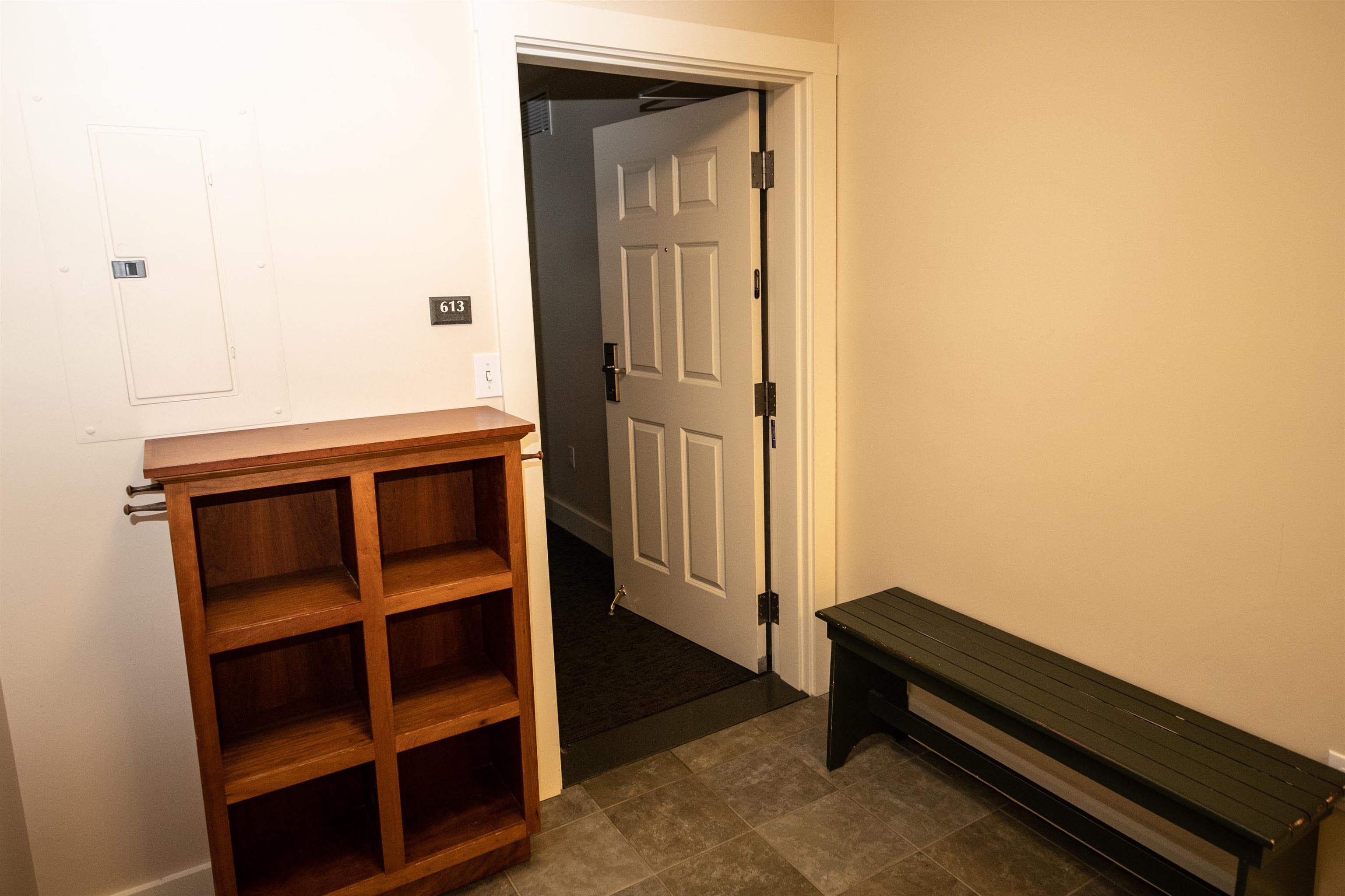 613/615 Qtr. I I I Adams House