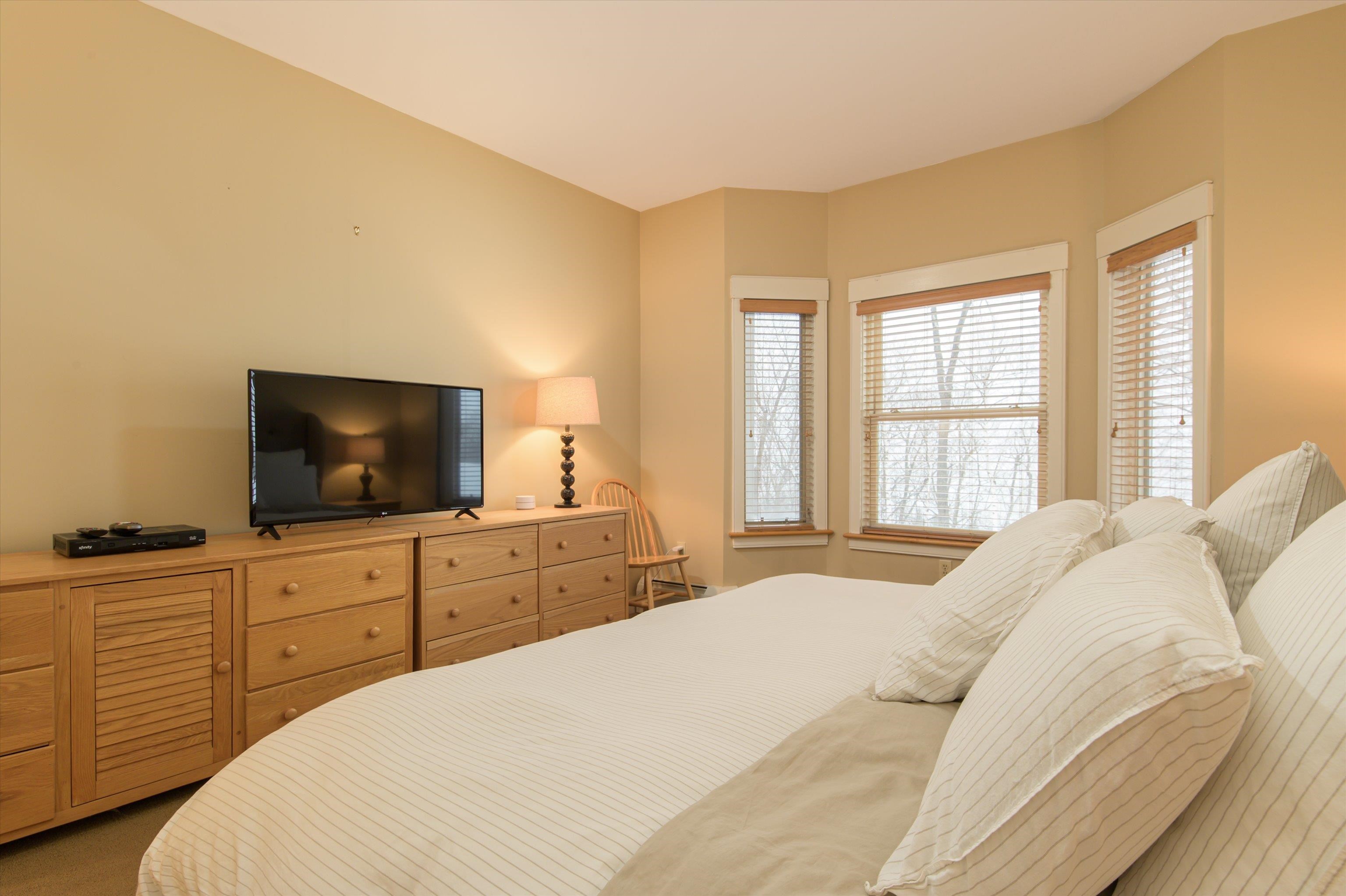 245 Solitude Road Unit: M-102