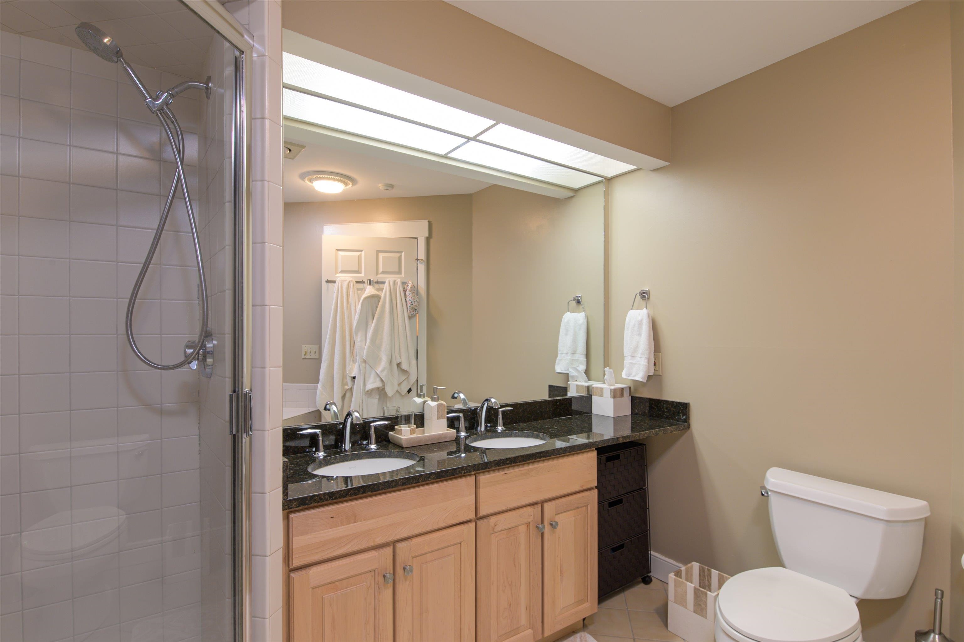 245 Solitude Road Unit: M-102